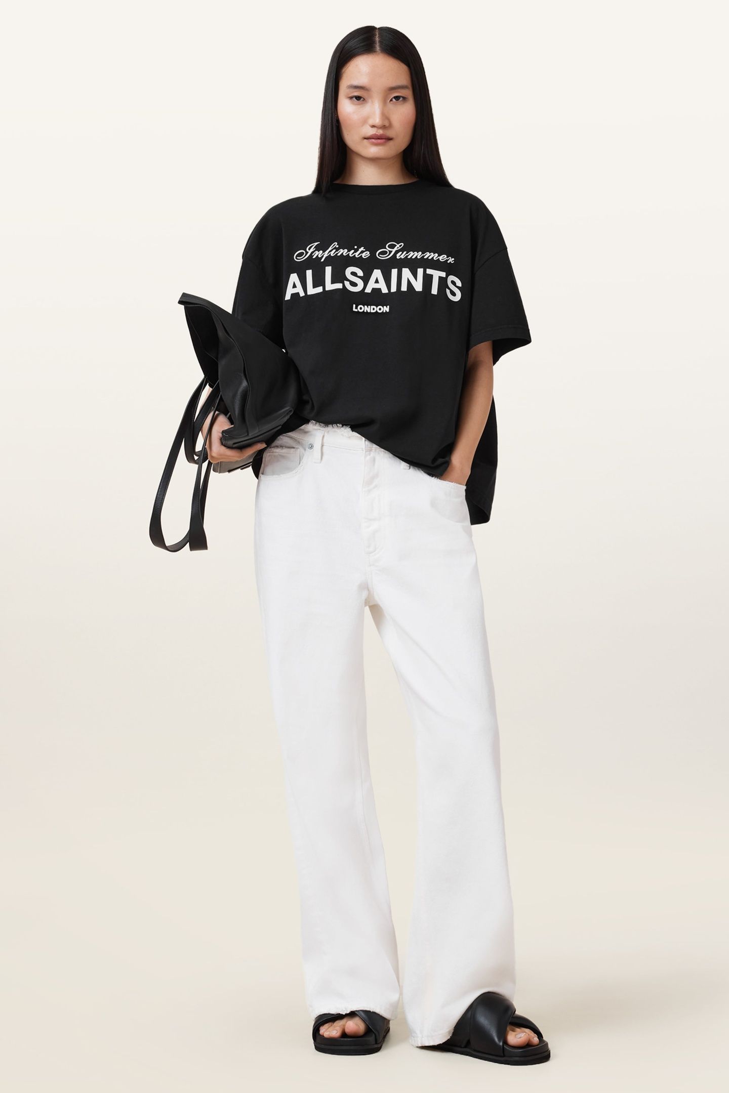 AVRI TEE BLACK 3