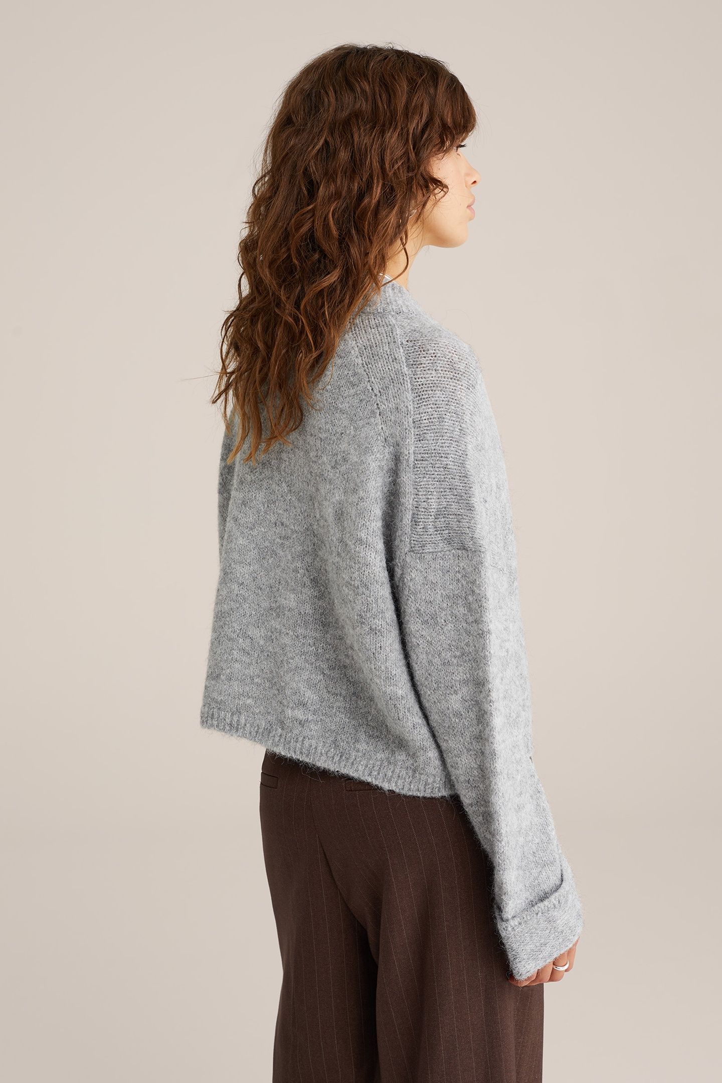 KNITTED PULLOVER LIGHT GREY 2