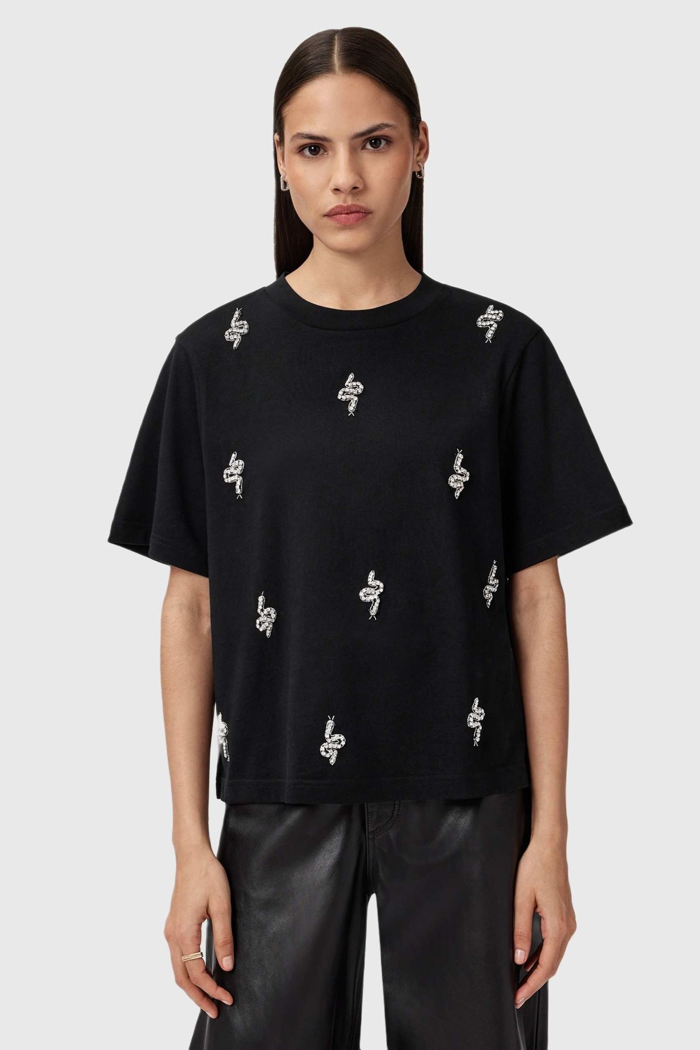RHEA LISA TEE BLACK 1