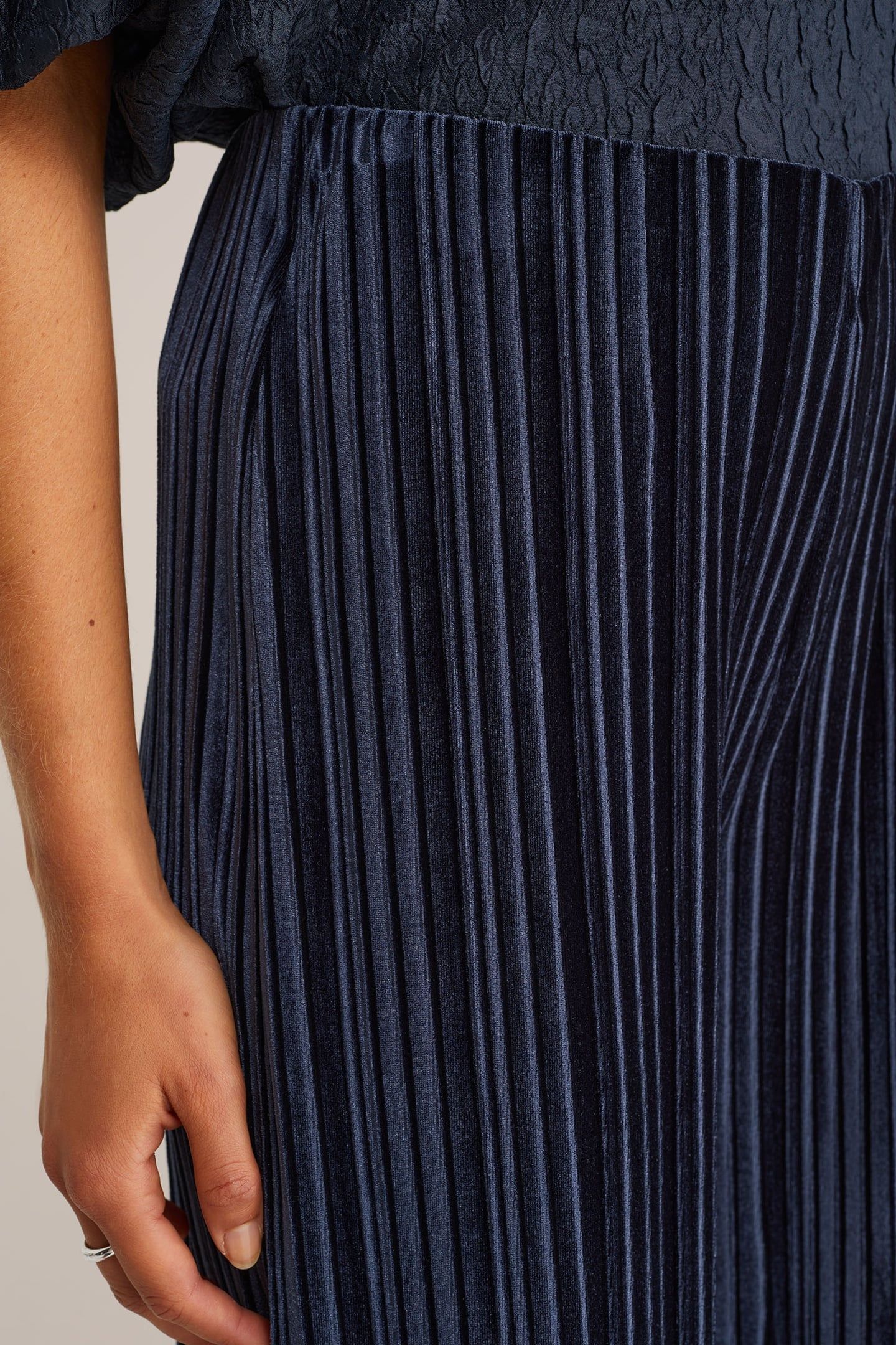 TROUSER DARK BLUE 5