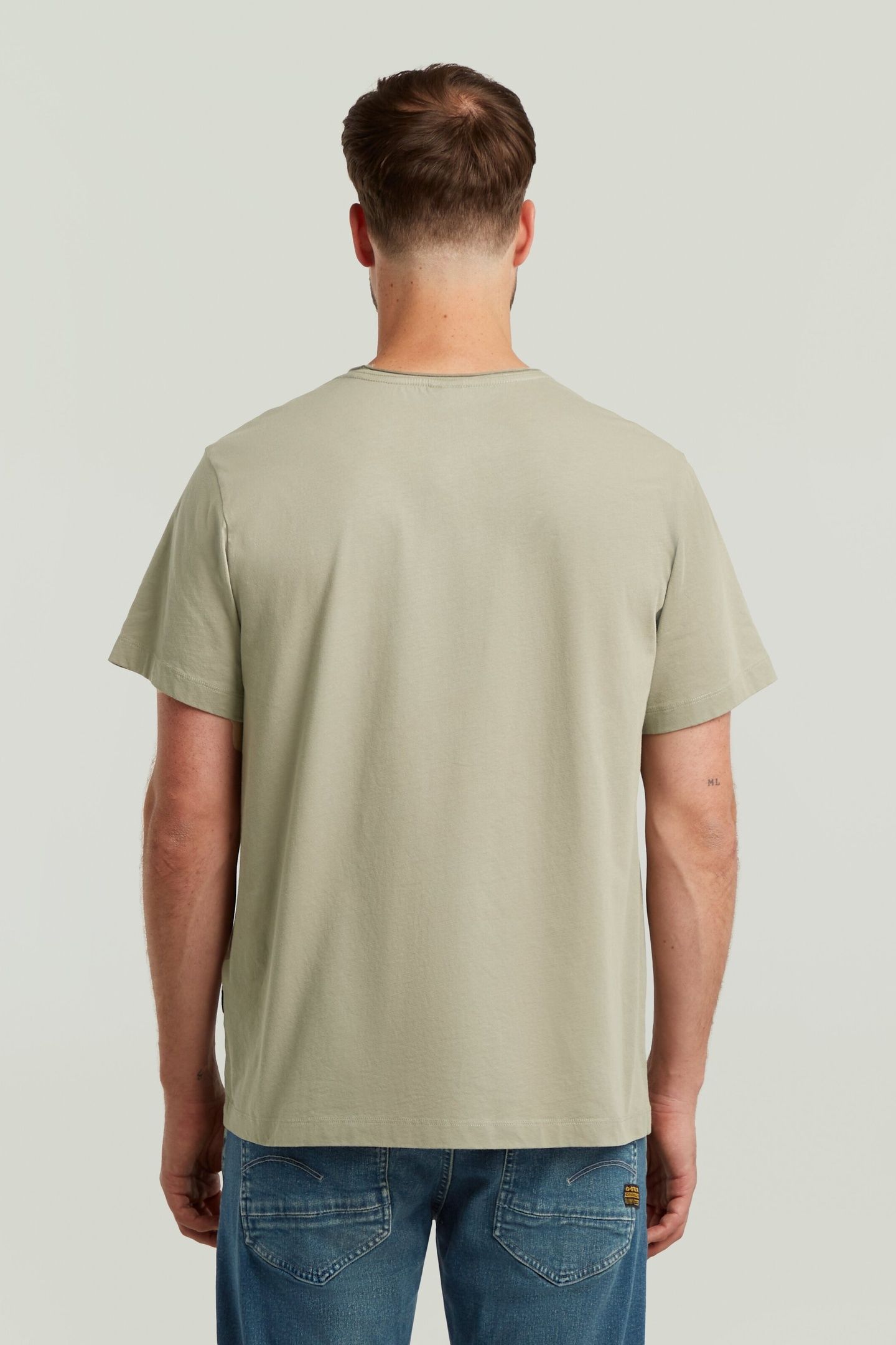 ESSENTIAL RAW NECK R T S/S SHAMROCK 3