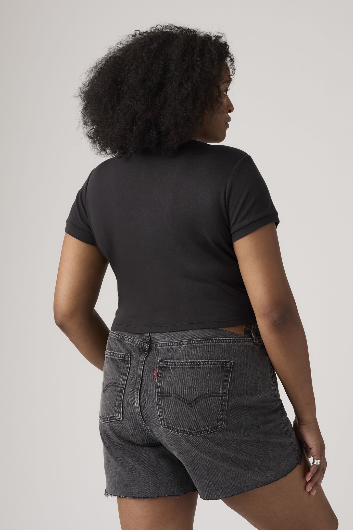 GRAPHIC ESSENTIAL SPORTY RINGER TEE BLACK 2