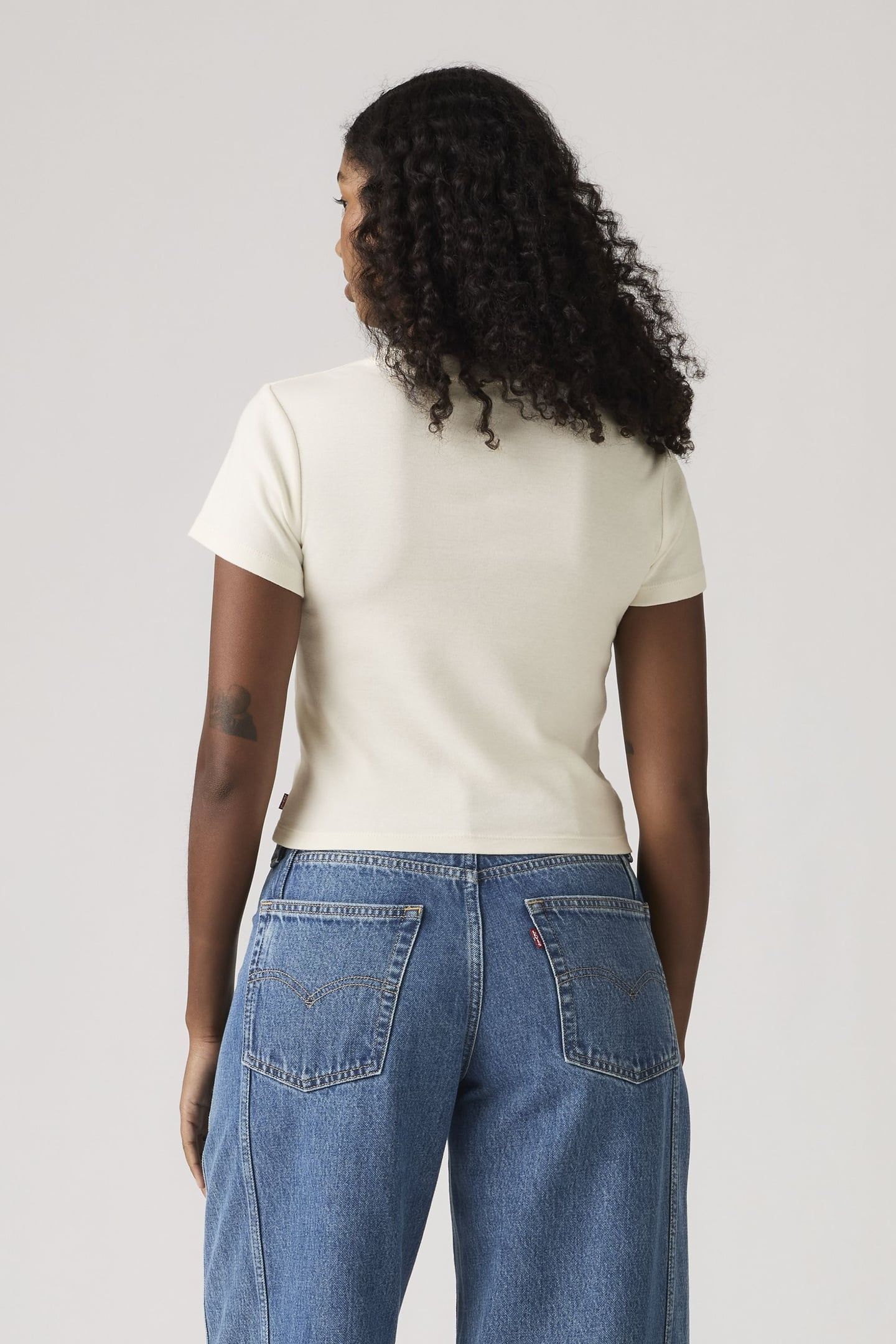 GRAPHIC ESSENTIAL SPORTY TEE WHITE 4