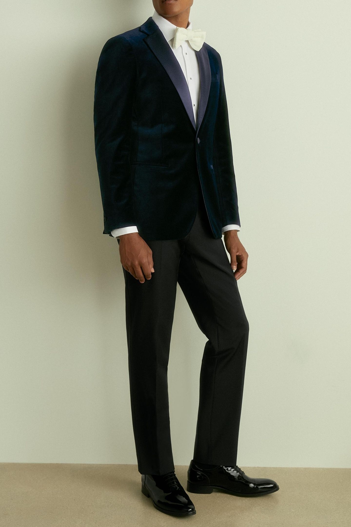 SB 2B NOTCH VELVET BLAZER NAVY 1