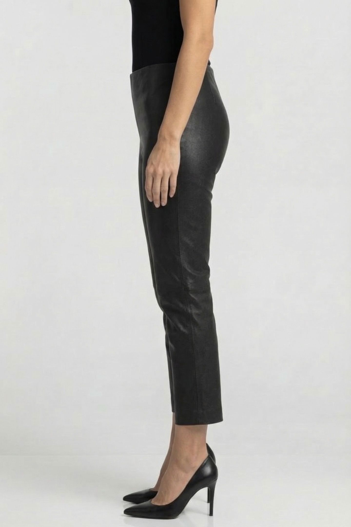 PEPPE BLACK 3
