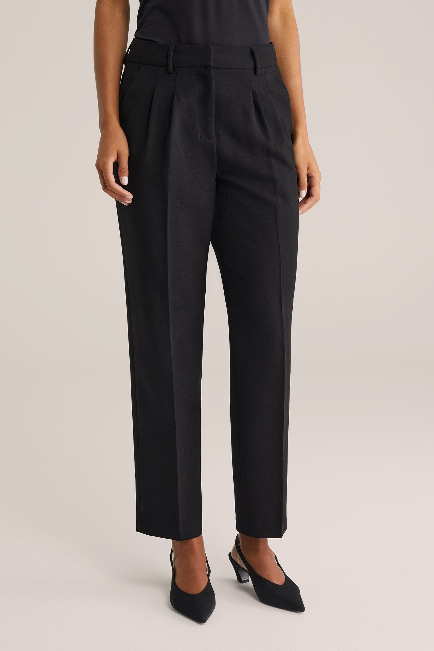TROUSER BLACK 1