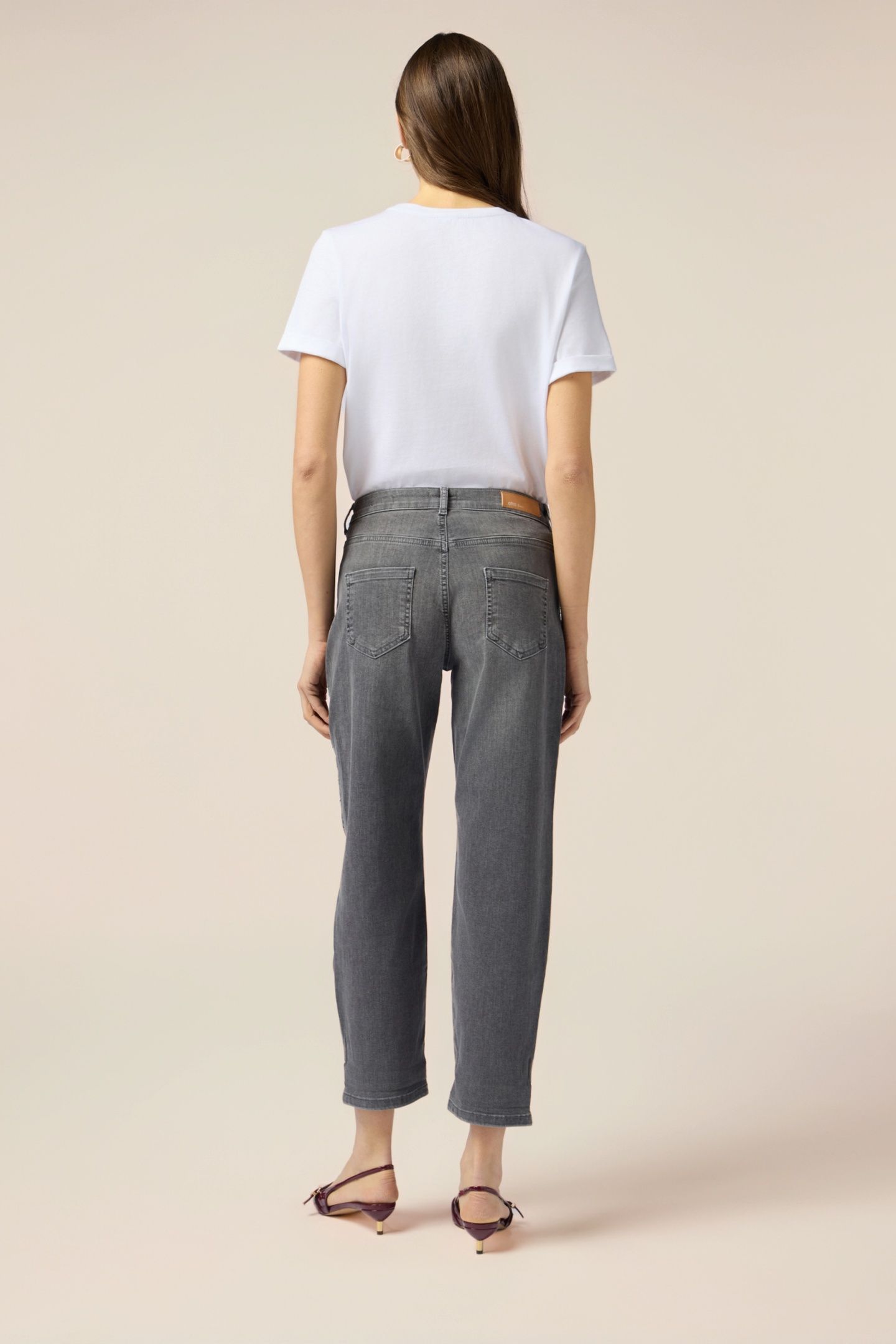 REGULAR JEANS WITH RHINESTONE APPLICATIONS GREY 2