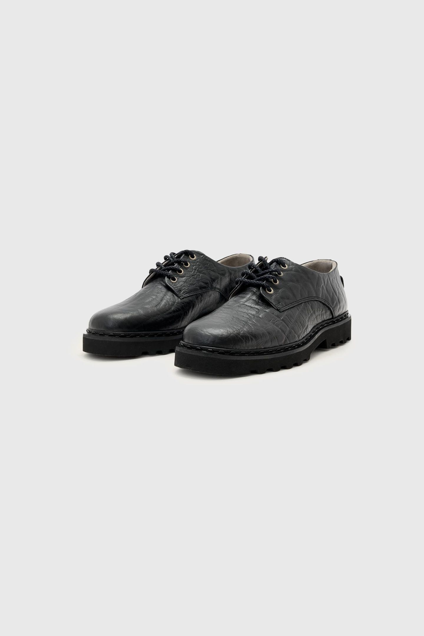 SKIFF DERBY BLACK GRAIN 3