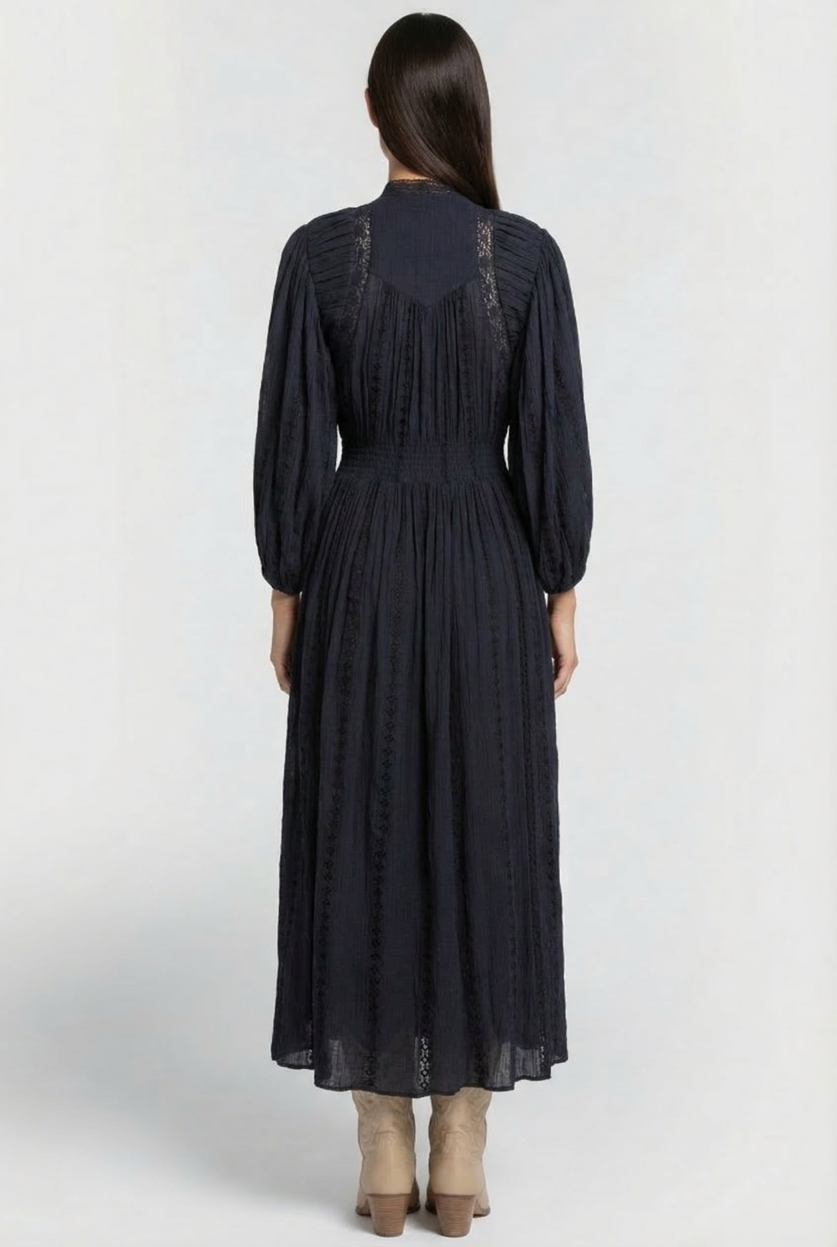 JAENA BLACK 2