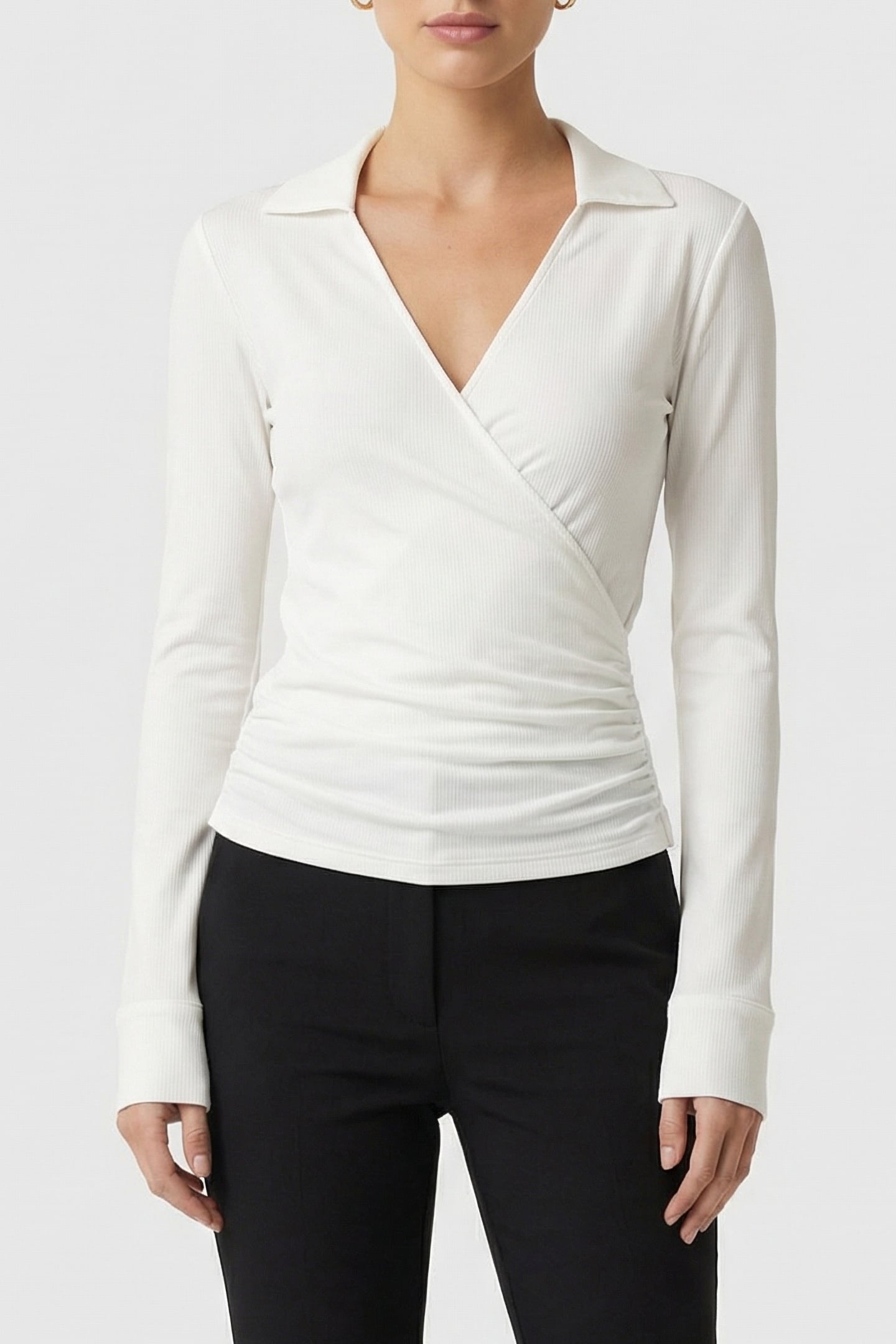 MARCIANO BY GUESS ILARY WRAP LS TOP MACADAMIA 1