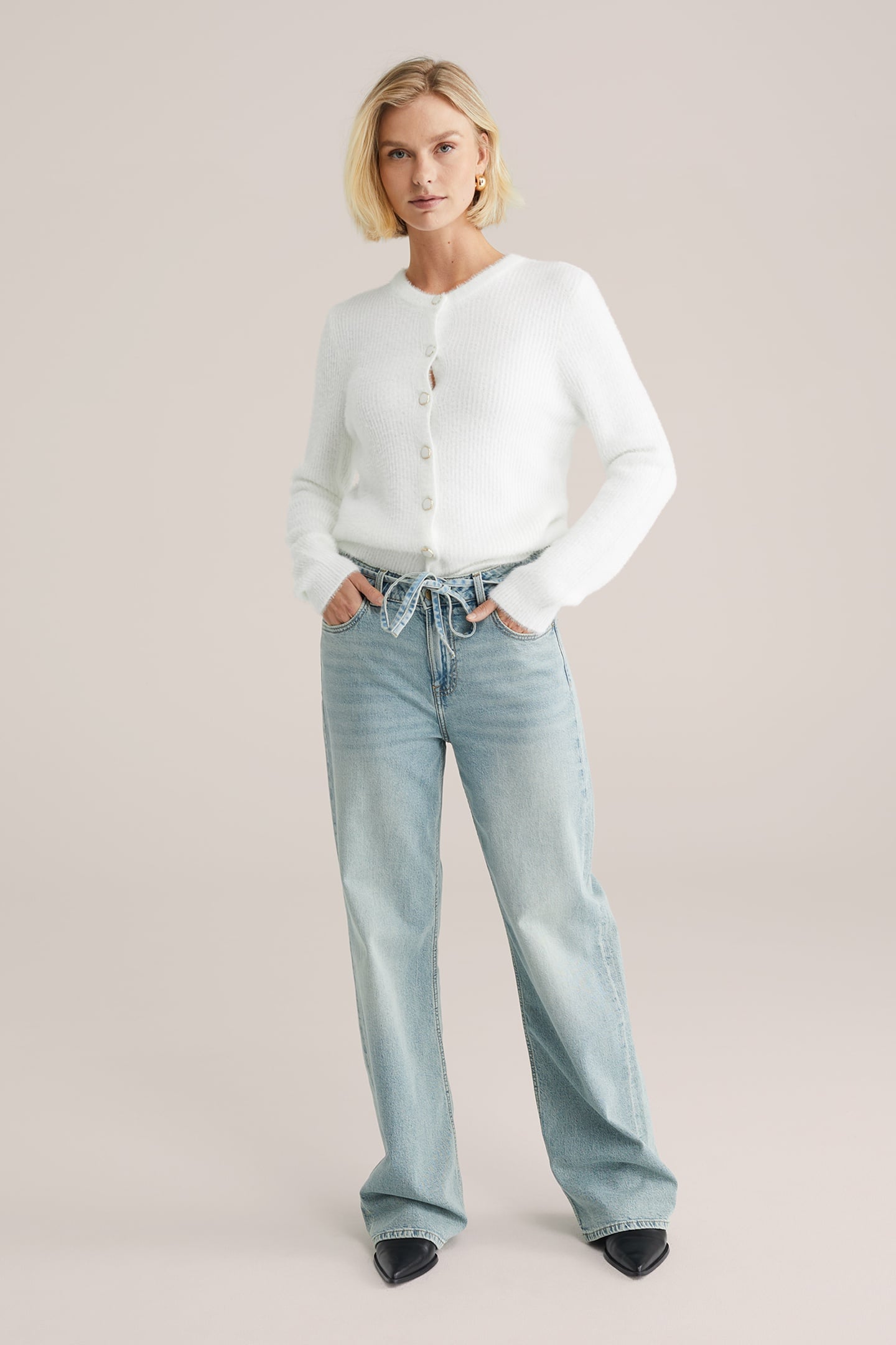 KNITTED CARDIGAN WHITE 3