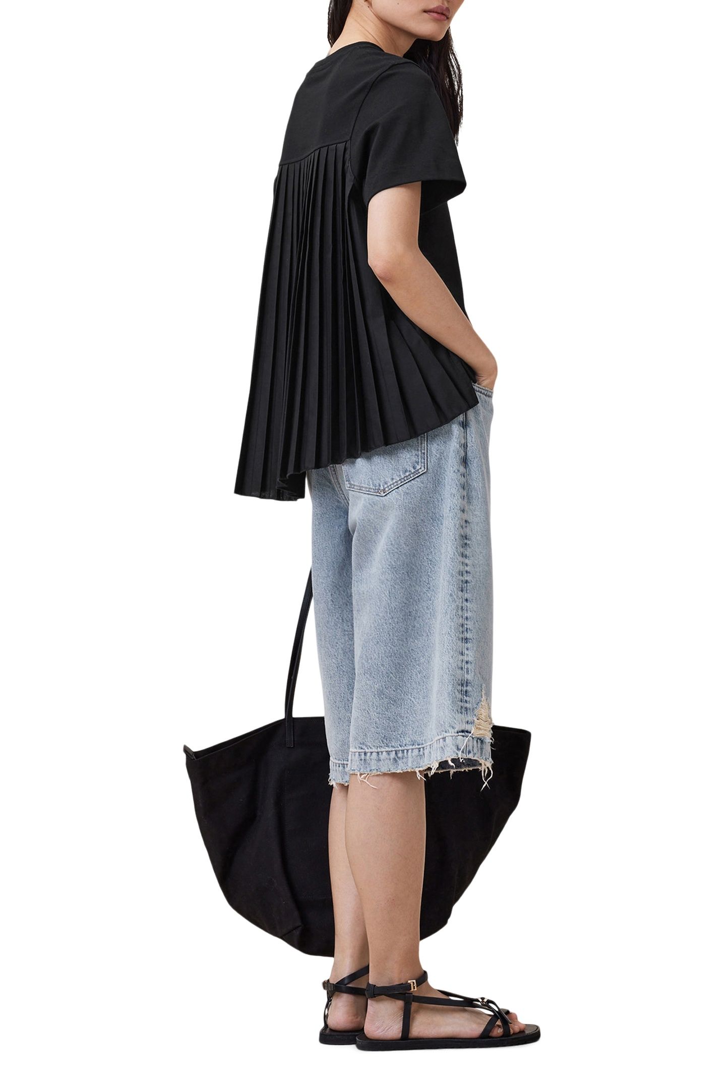 PIA TEE BLACK 6