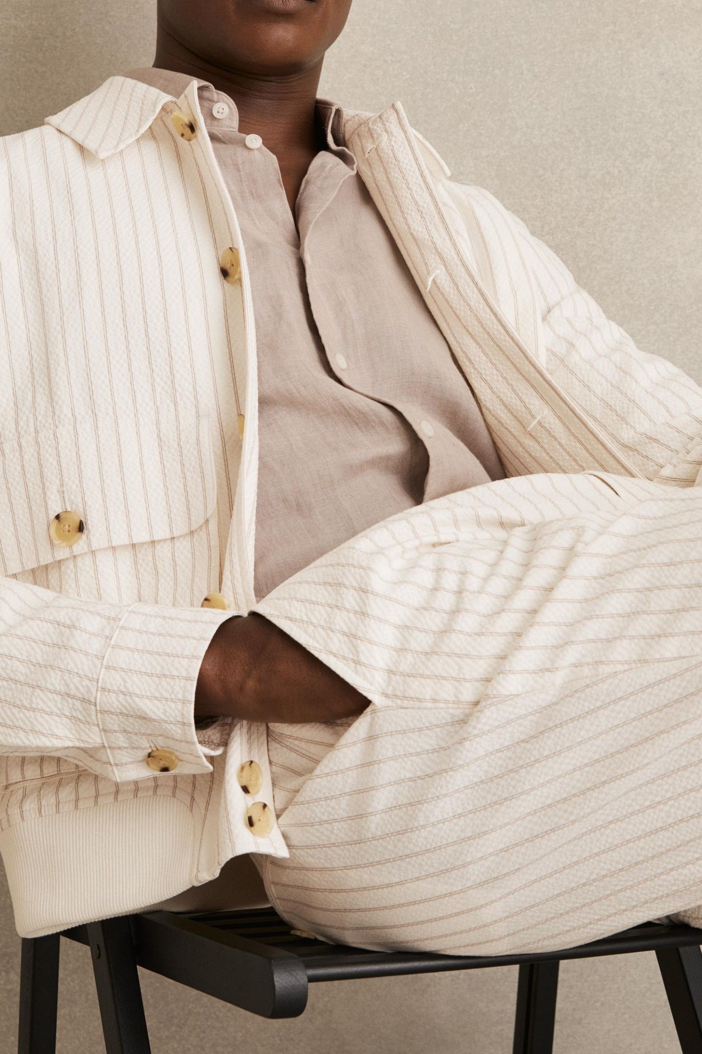 LS STRIPE SEERSUCKER HARRINGTON OFF WHITE/TAUPE BROWN 2