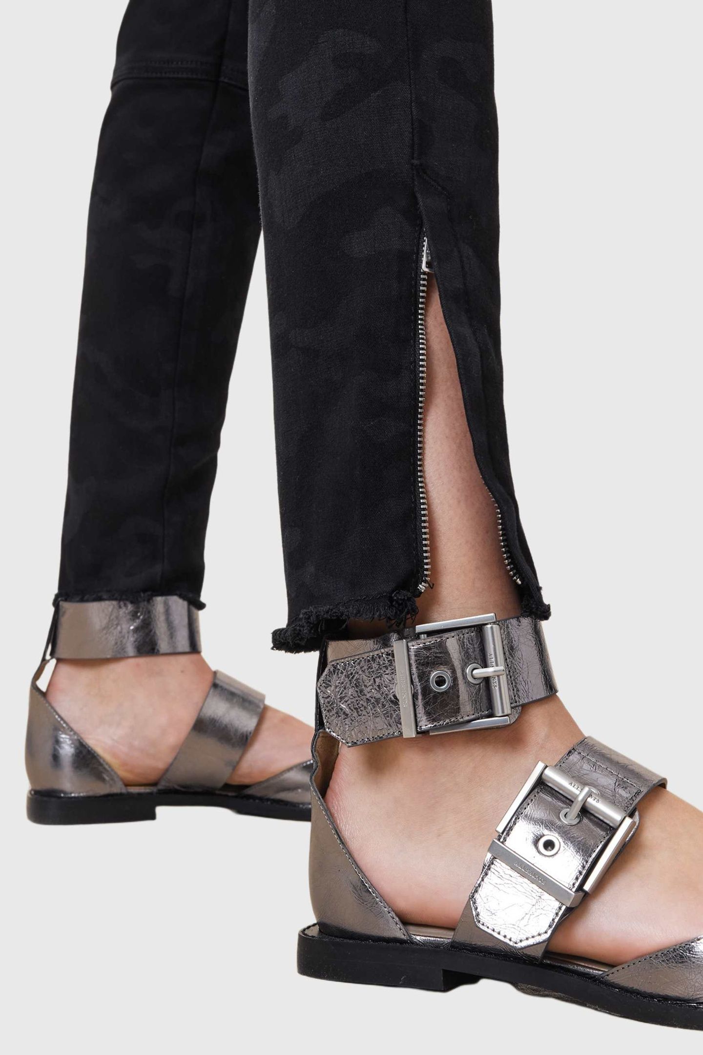 DURAN SKINNY CARGO CAMO BLACK 7