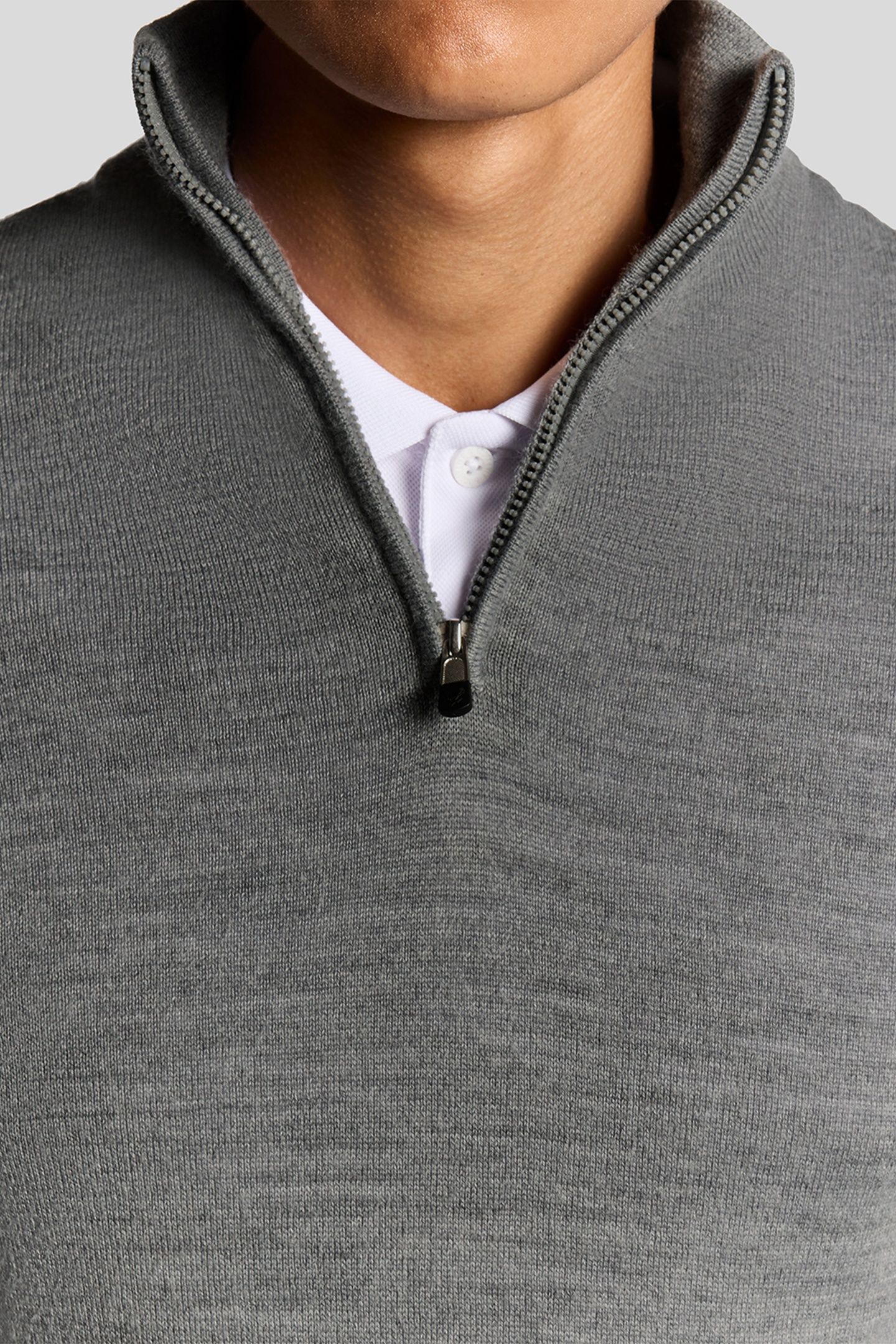 EMBROIDERED 1/4 ZIP MERINO KNIT MID GREY MARL 5