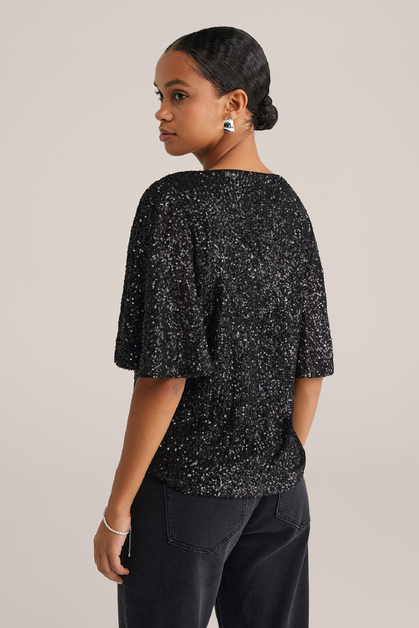 T-SHIRT BLACK 2