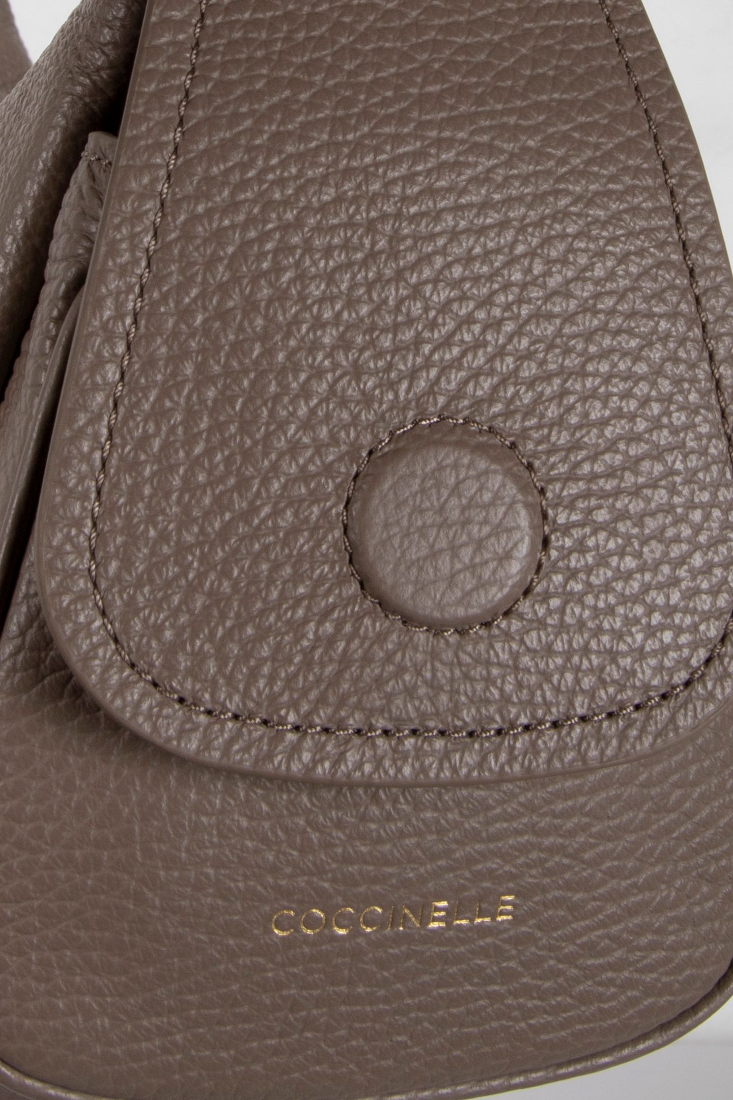 LEATHER SHOULDER BAG WITH POCKETS IN BEIGE 5