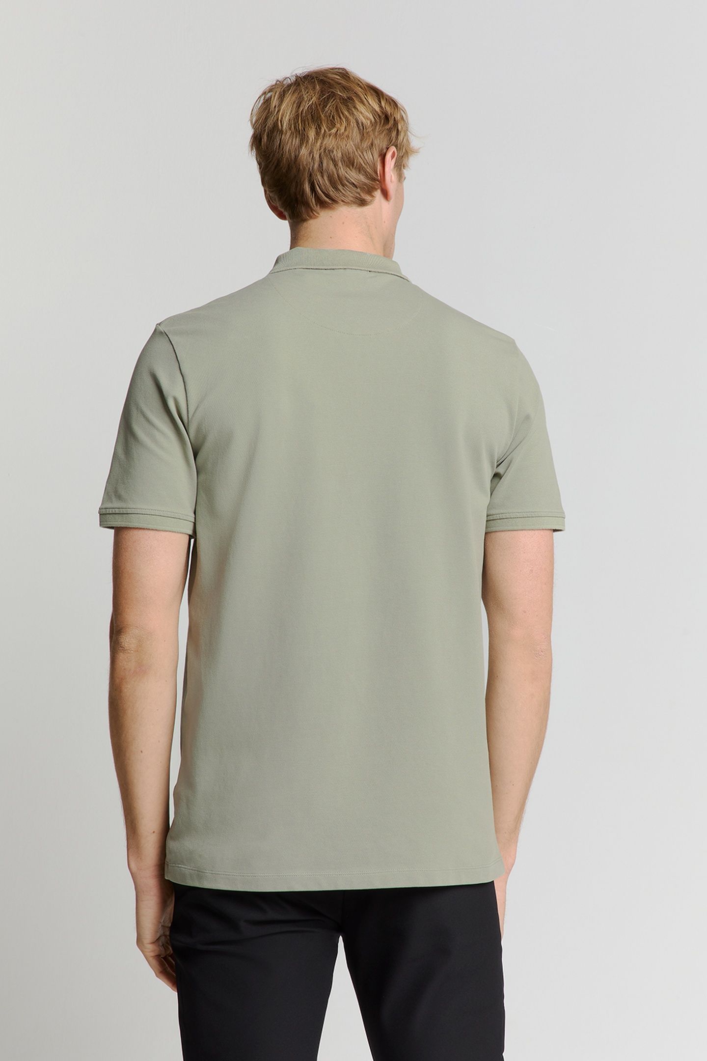 POLO ZIP PIQUE GARMENT DYED SMOKE 2