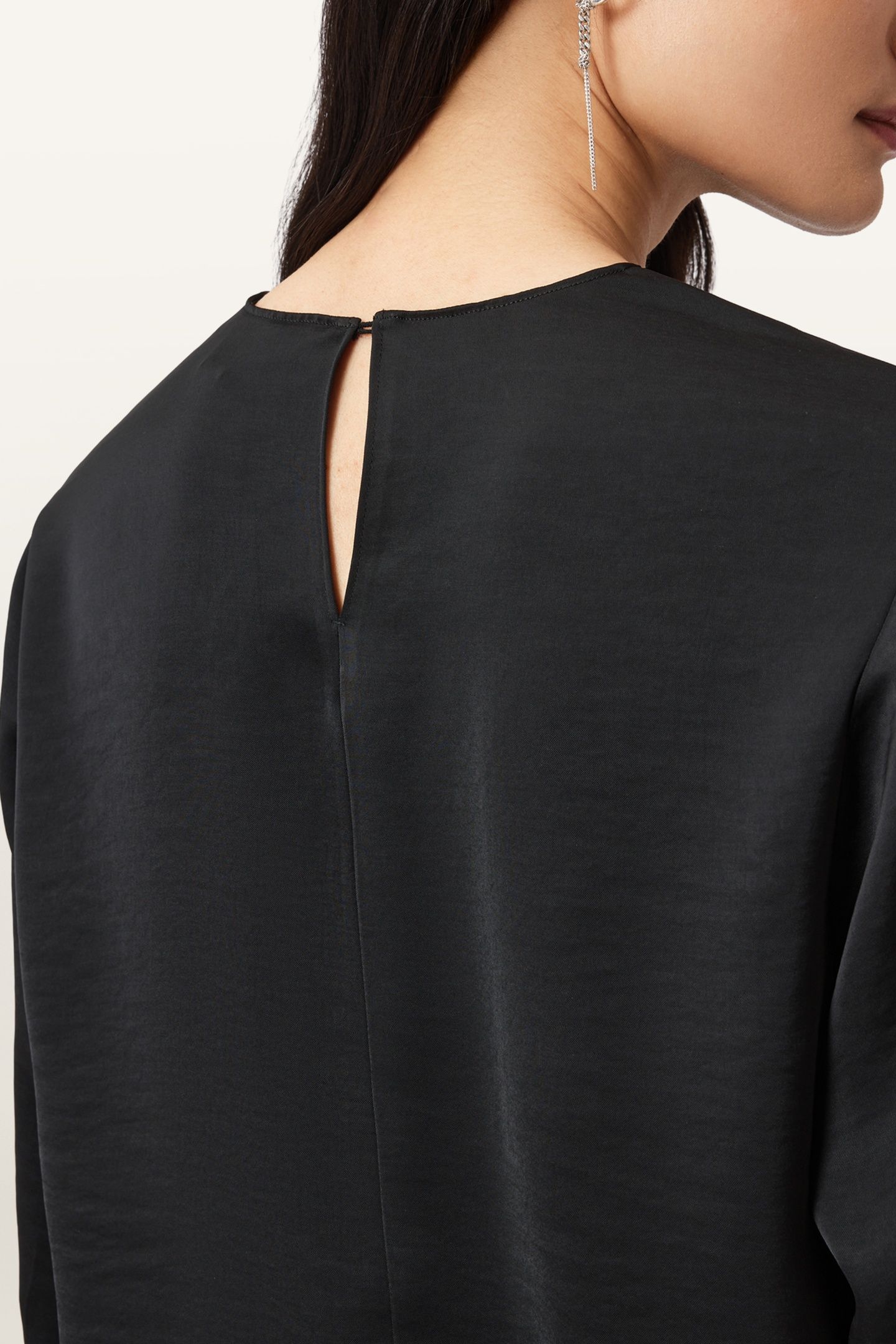 LEANNE TOP BLACK 5
