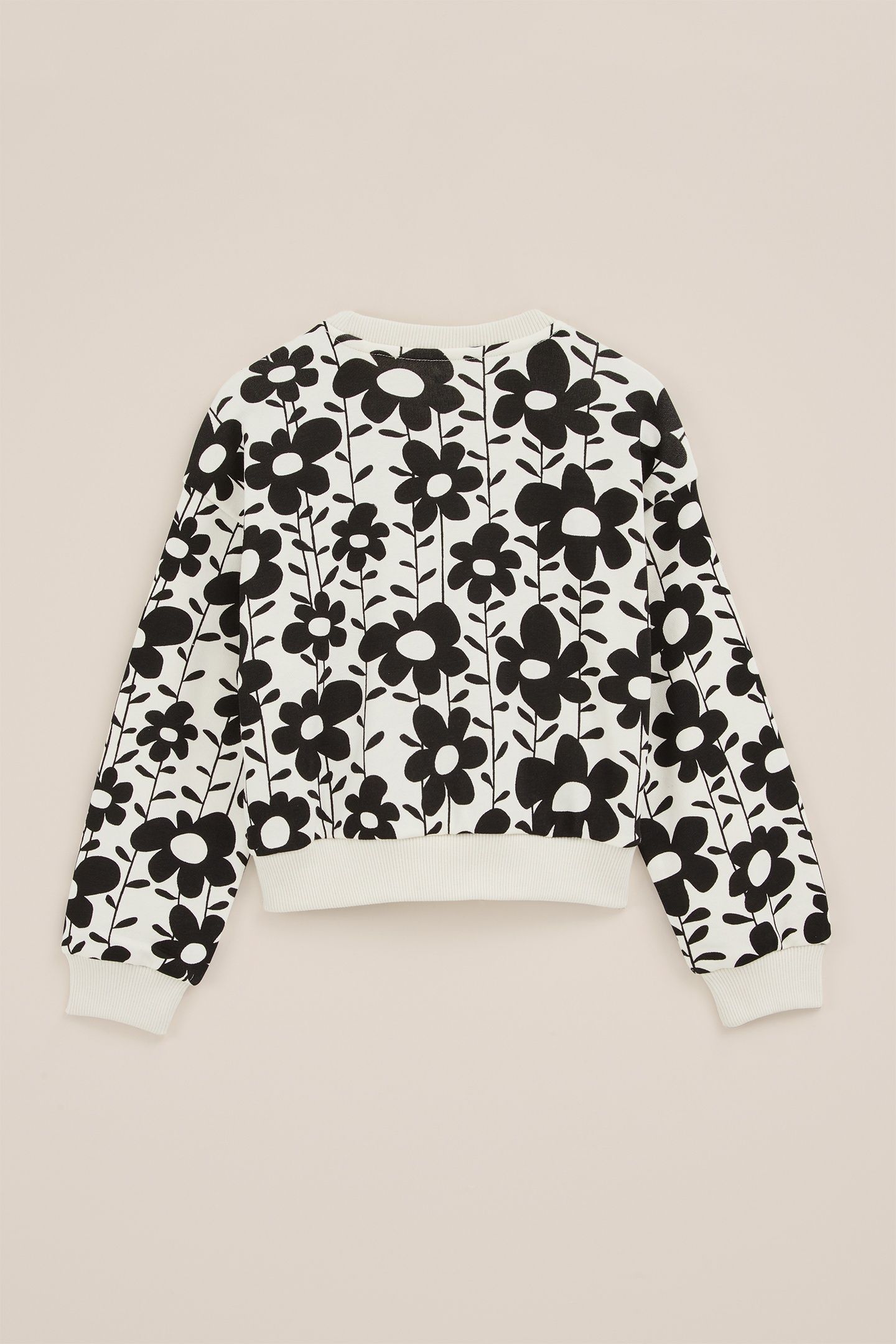 SWEATER BLACK 4
