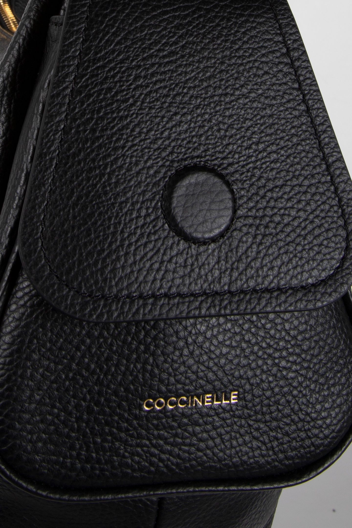 LARGE LEATHER SHOULDER BAG IN BLACK 5