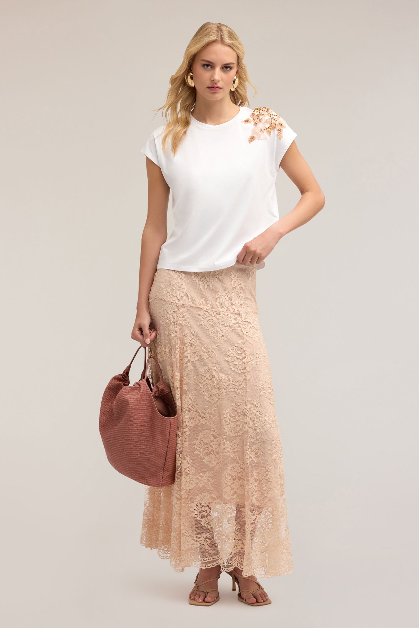 LONG LACE SKIRT POWDER PINK 1