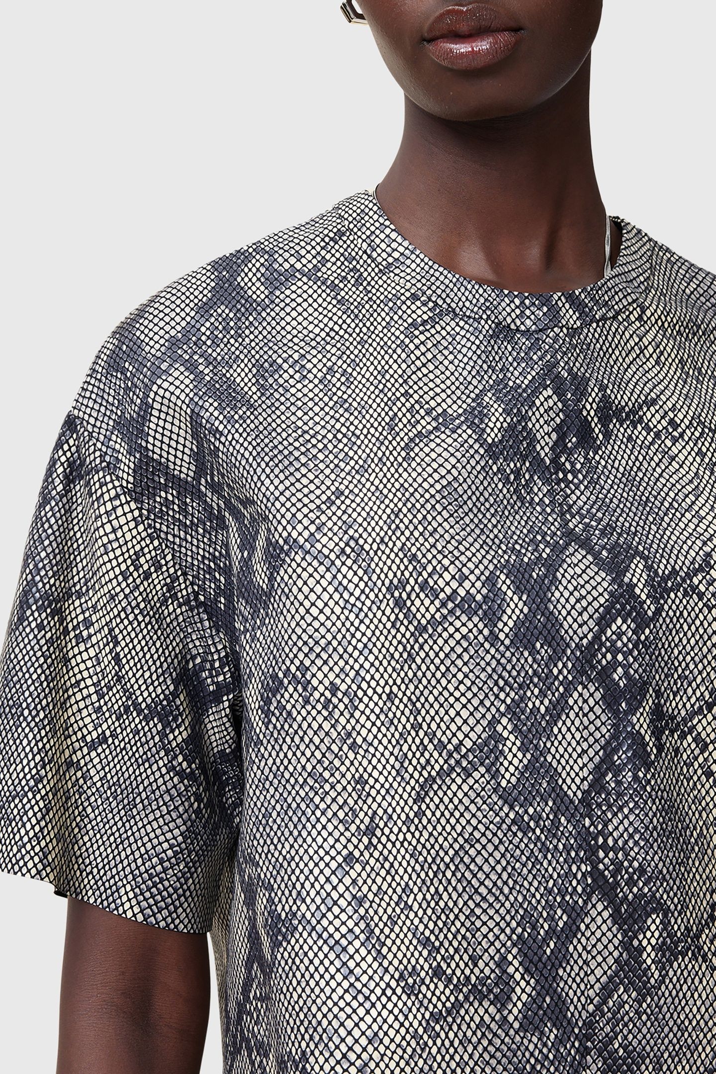 RENAI SNAKE TEE NATURAL WHITE 8