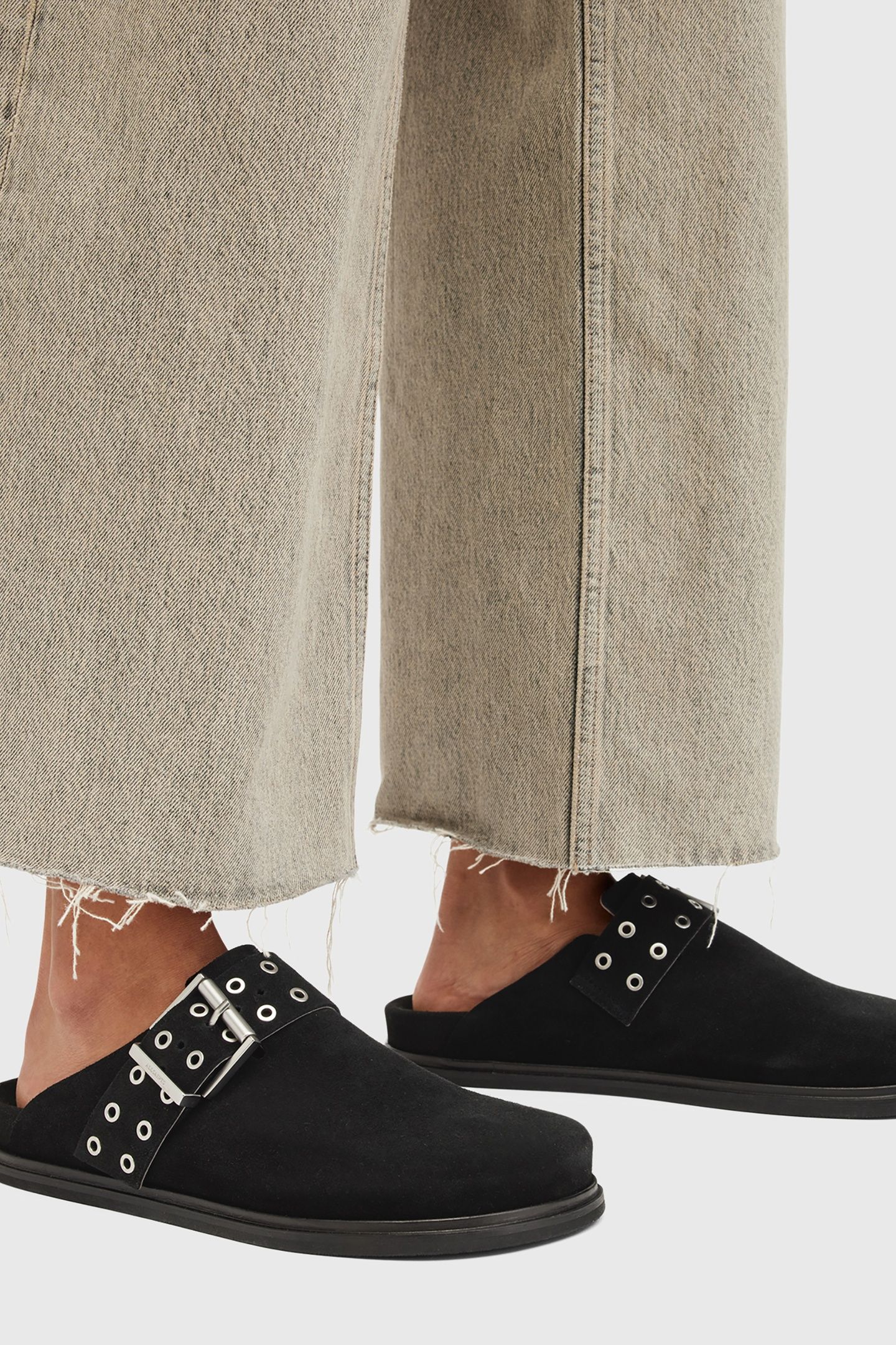 JUNO MULE BLACK 4