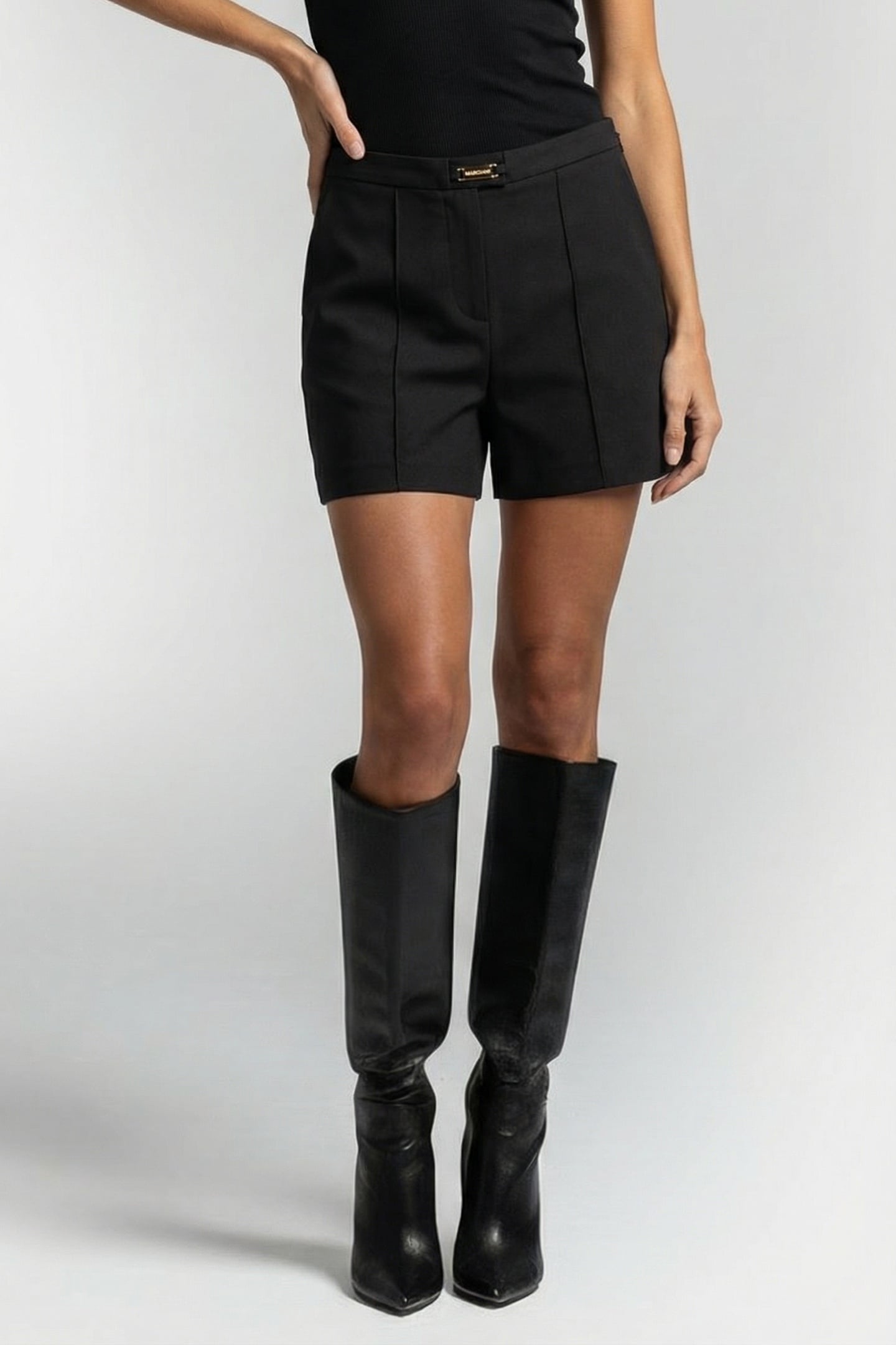 MARCIANO BY GUESS SUNNY SHORT JET BLACK 1