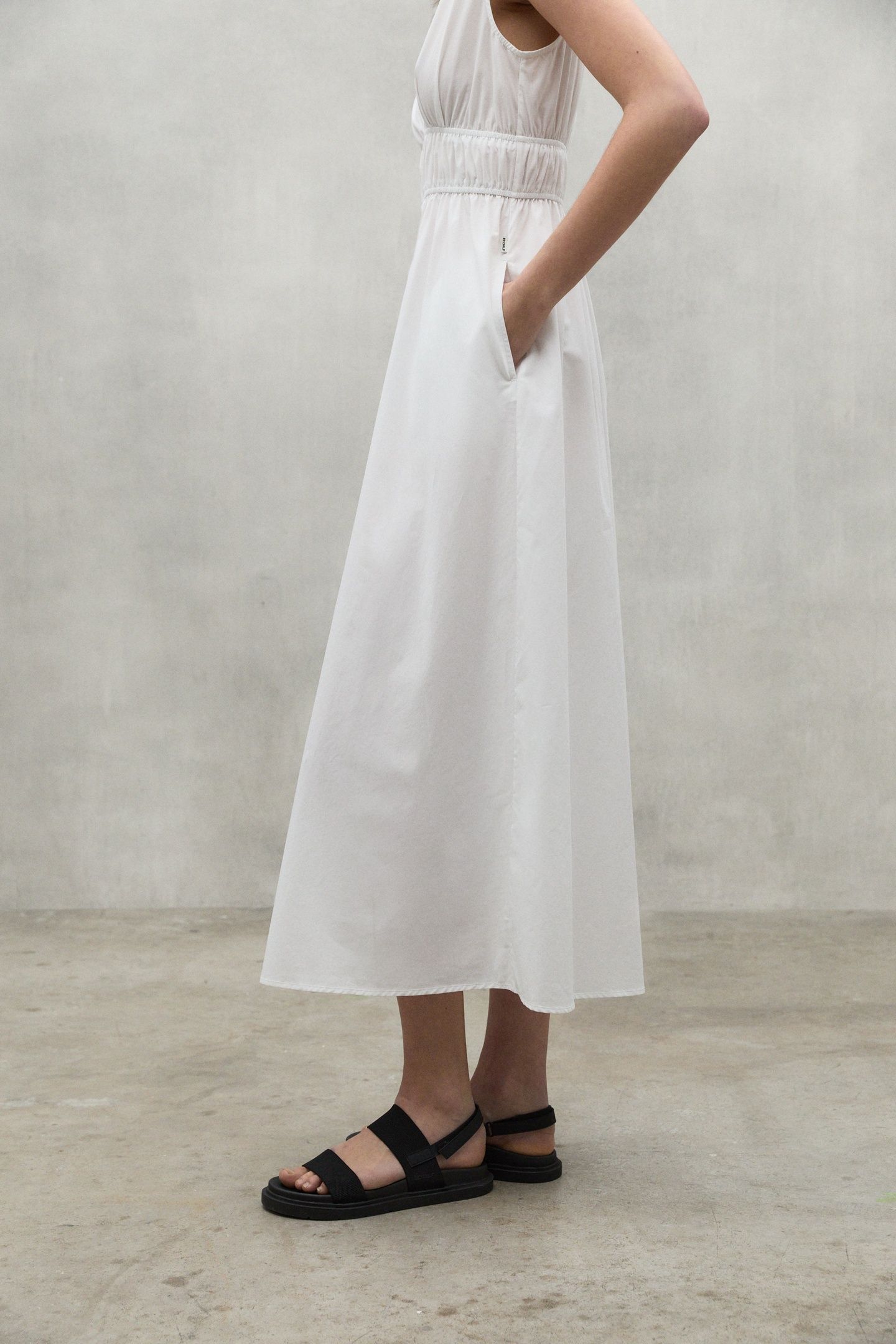 BORNITEALF DRESS WHITE 3