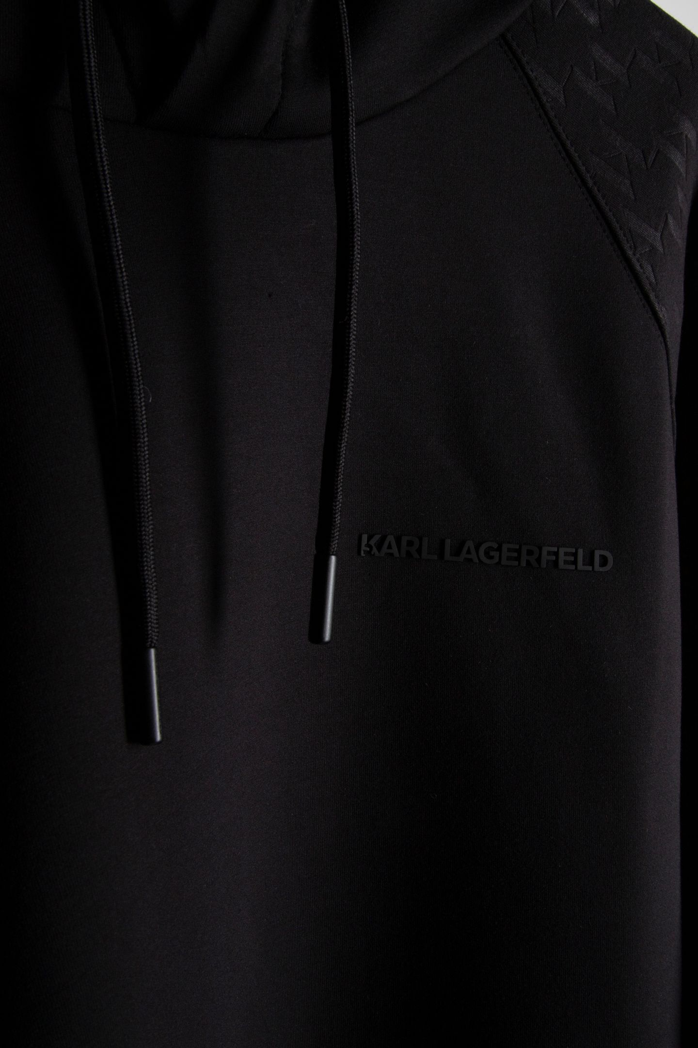 BLACK SWEAT HOODY 5