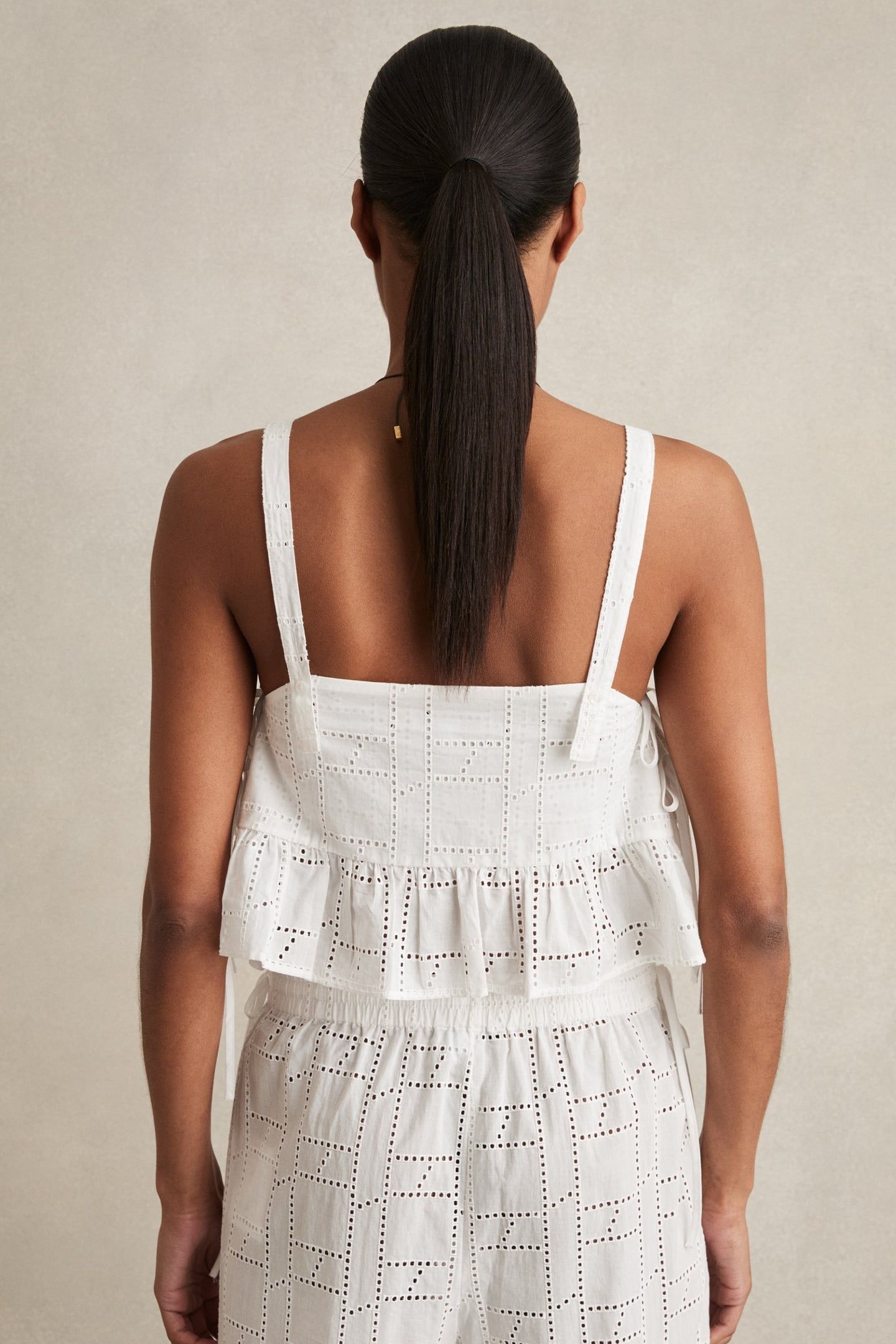 BRODERIE SIDE TIE TOP WHITE 3
