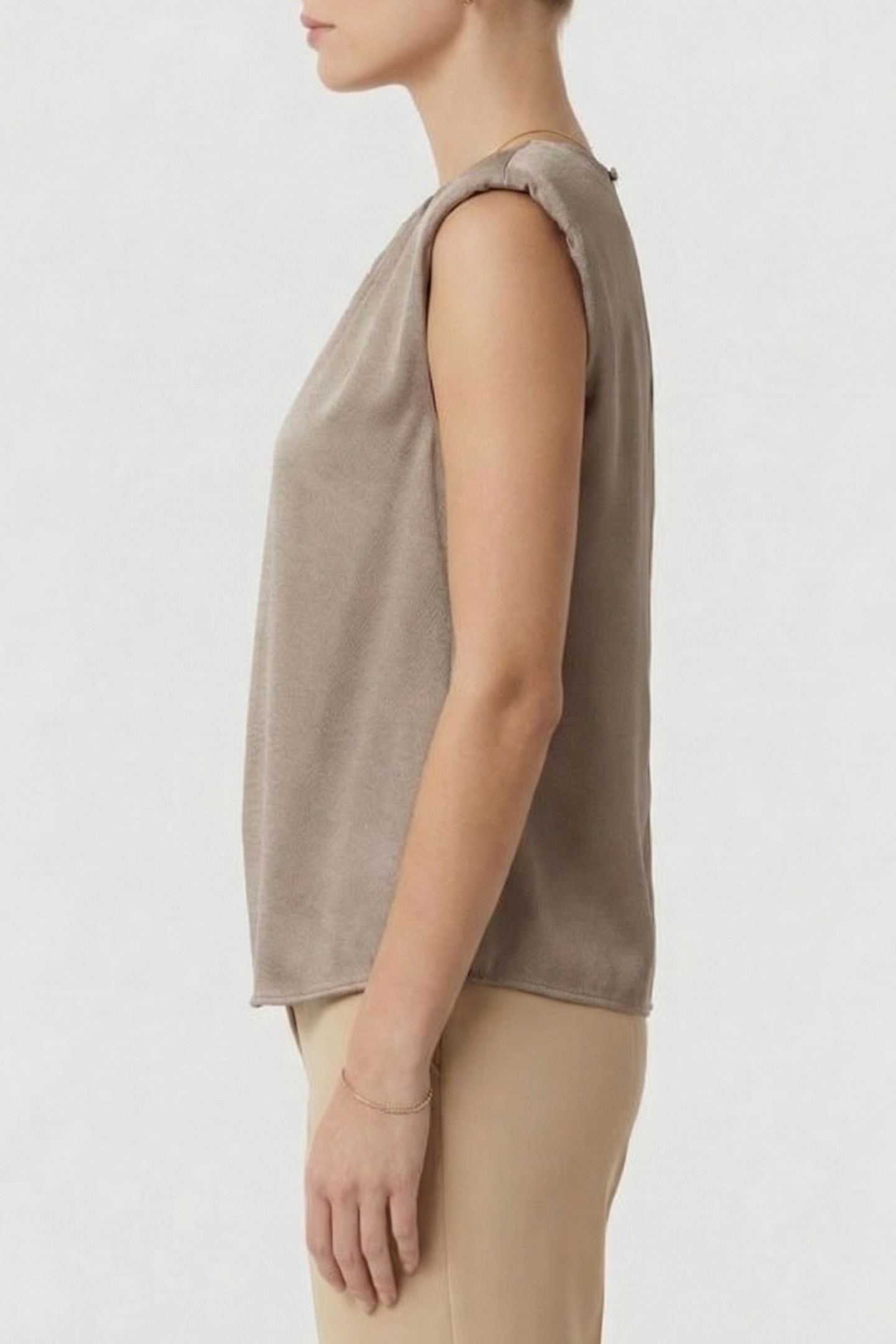 MARCIANO BY GUESS JOANA SL TOP NATURAL ALMOND 3