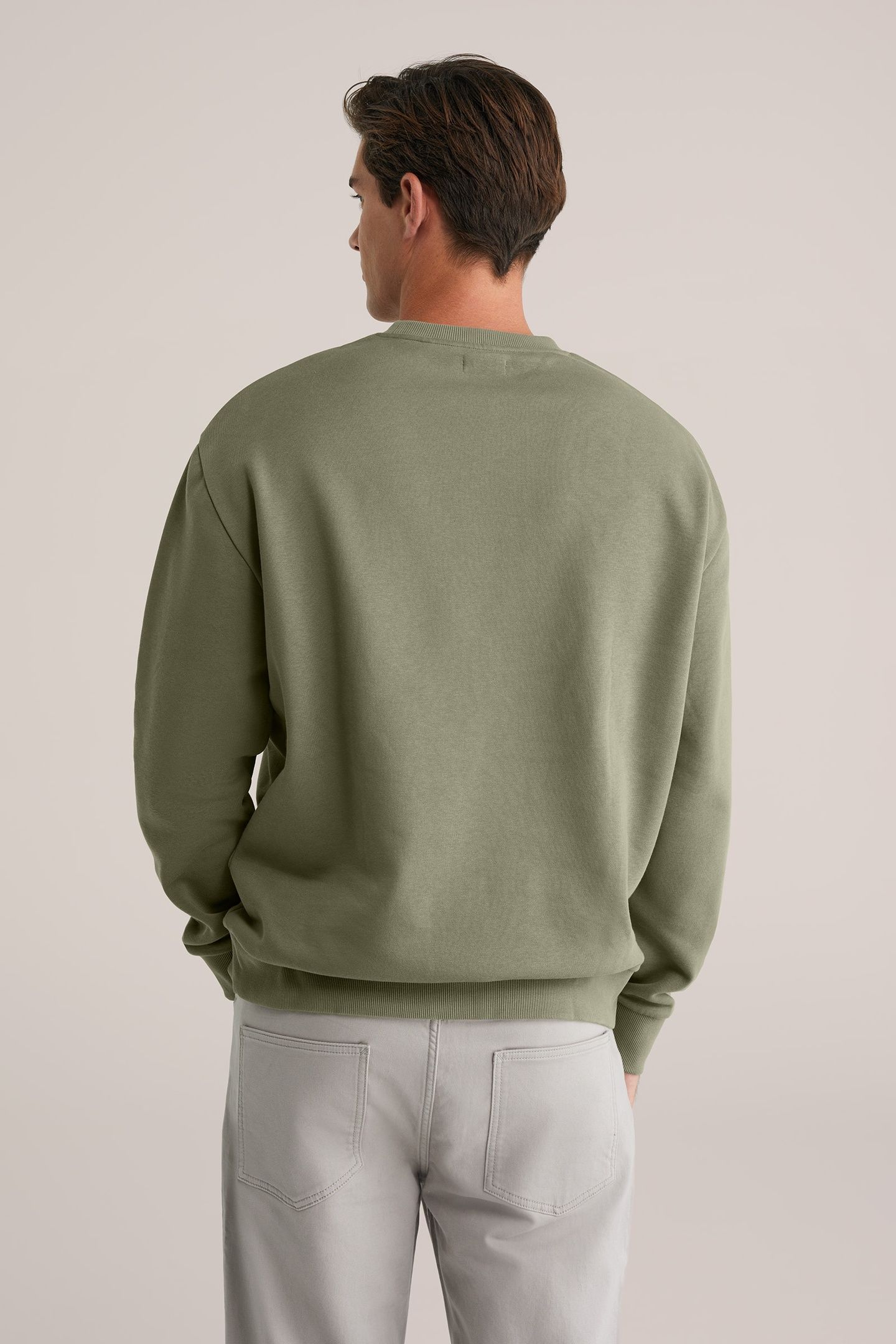 SWEATER ARMY GREEN 2