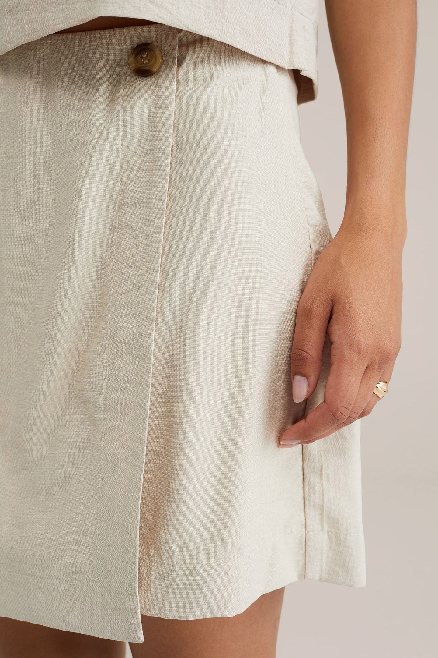 SKORT BEIGE 5