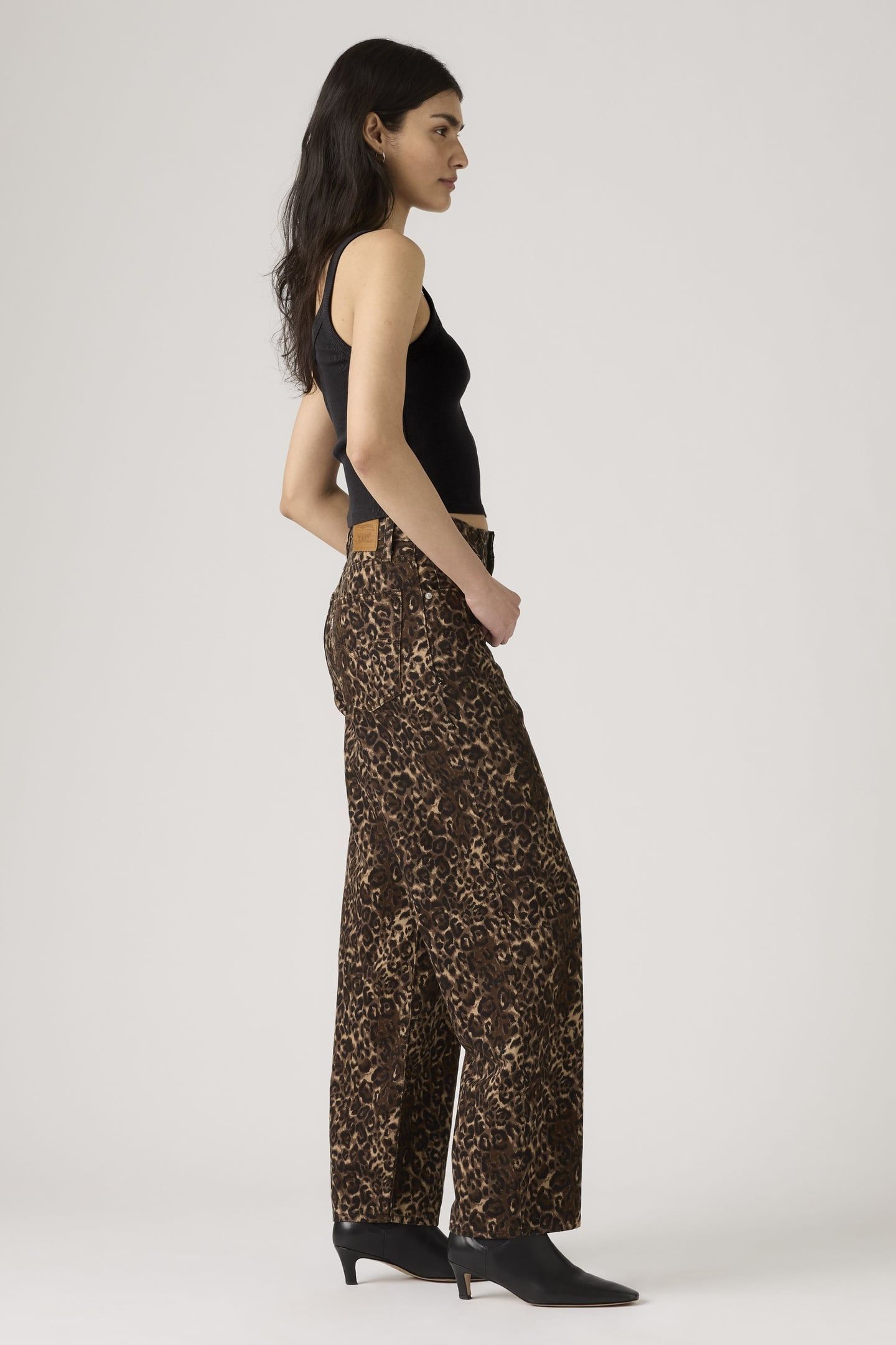 BAGGY DAD LIGHTWEIGHT JEANS BROWN 4