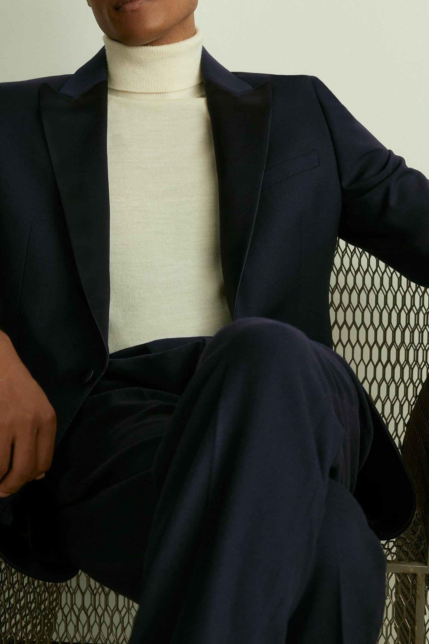 SB 1B SATIN PEAK SLIM TUX JACKET NAVY 7