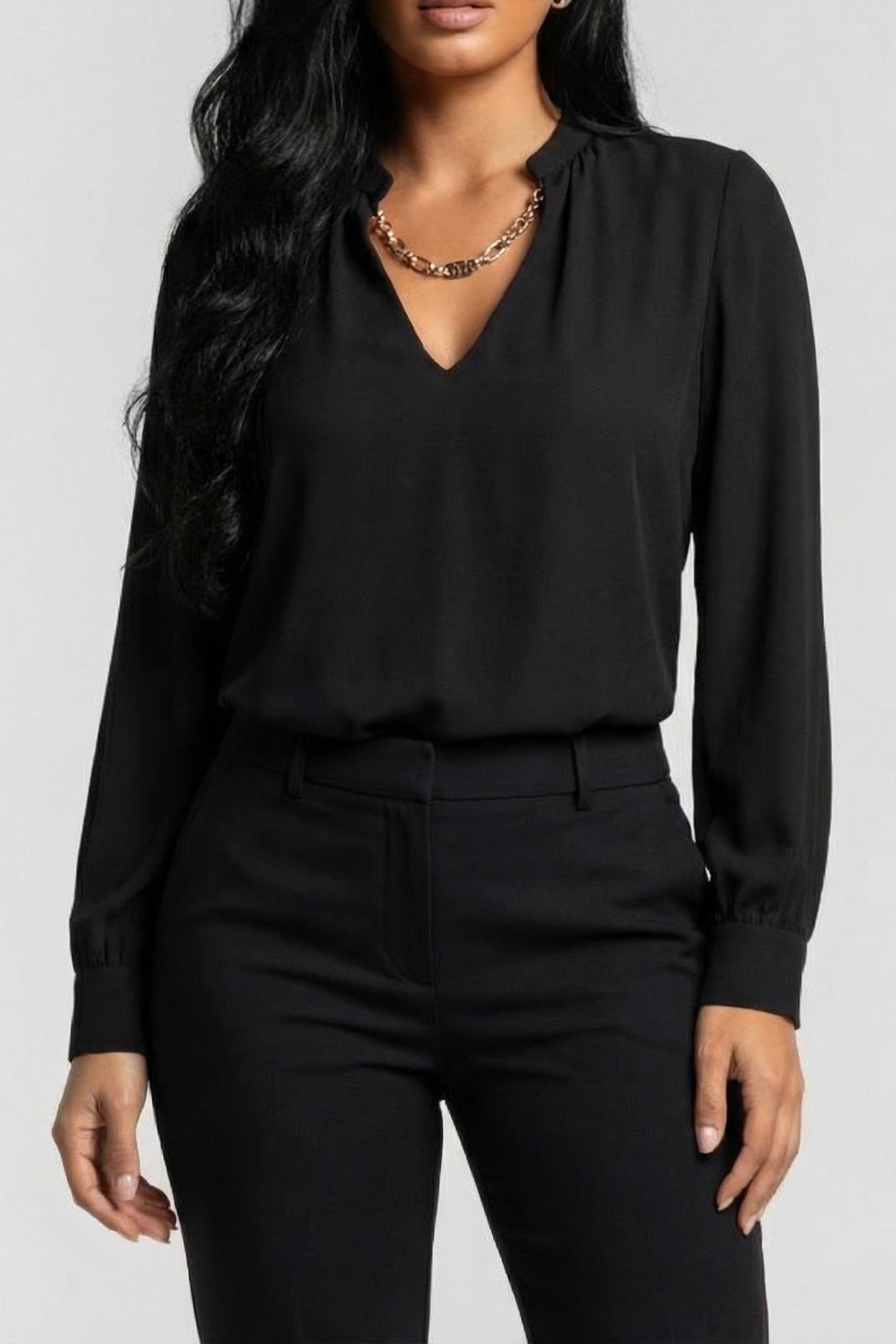 MARCIANO BY GUESS GRETA LS TOP W/ CHAIN JET BLACK 1