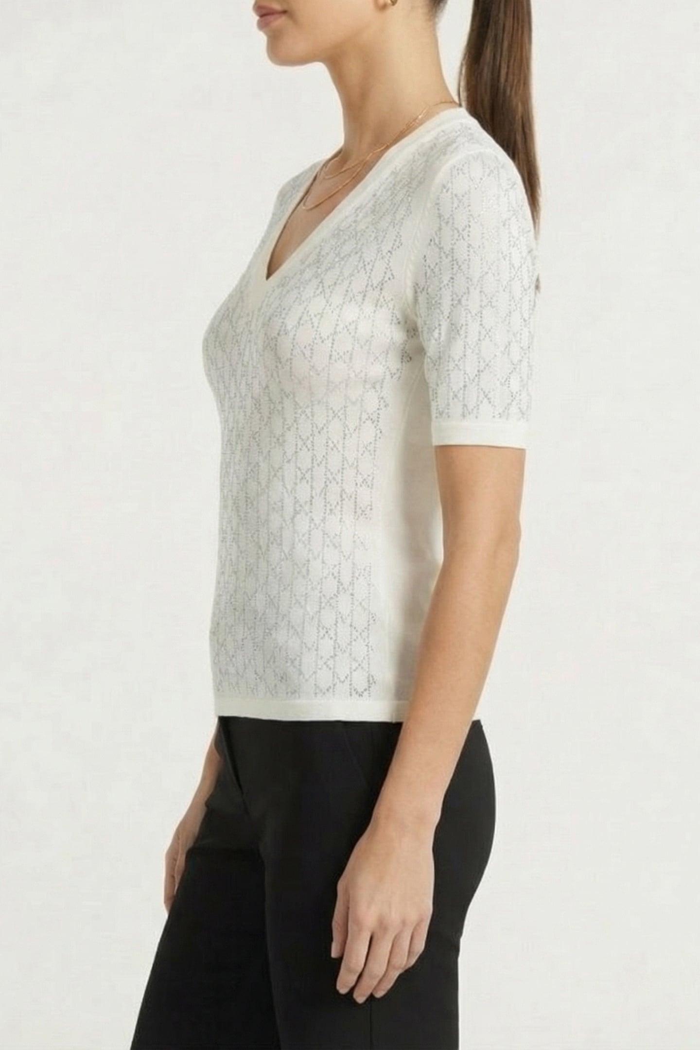 MARCIANO BY GUESS ARIA 3/4 SLEEVE V NECK TOP MACADAMIA 3