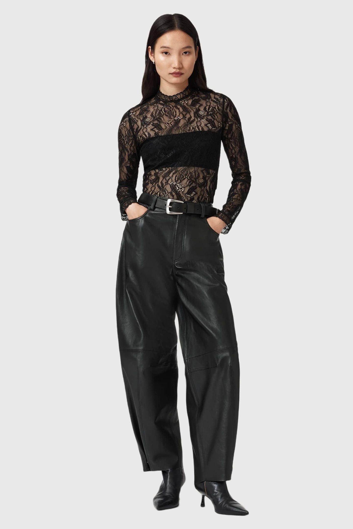 ARIA LACE TOP BLACK 3