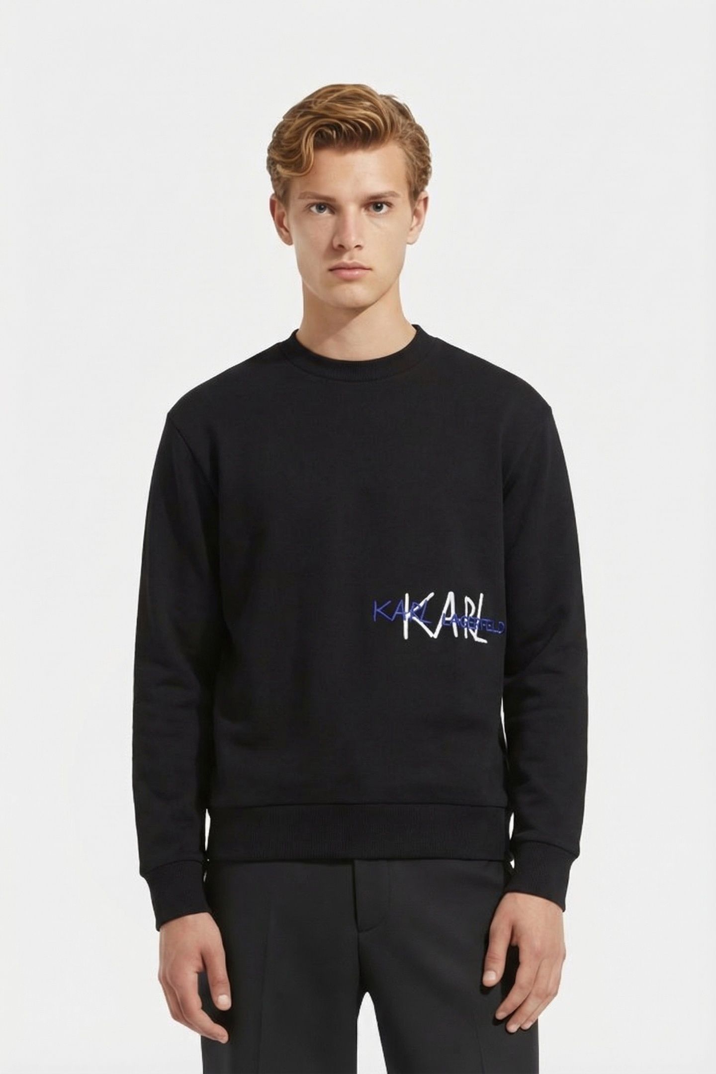 BLACK SWEAT CREWNECK 1