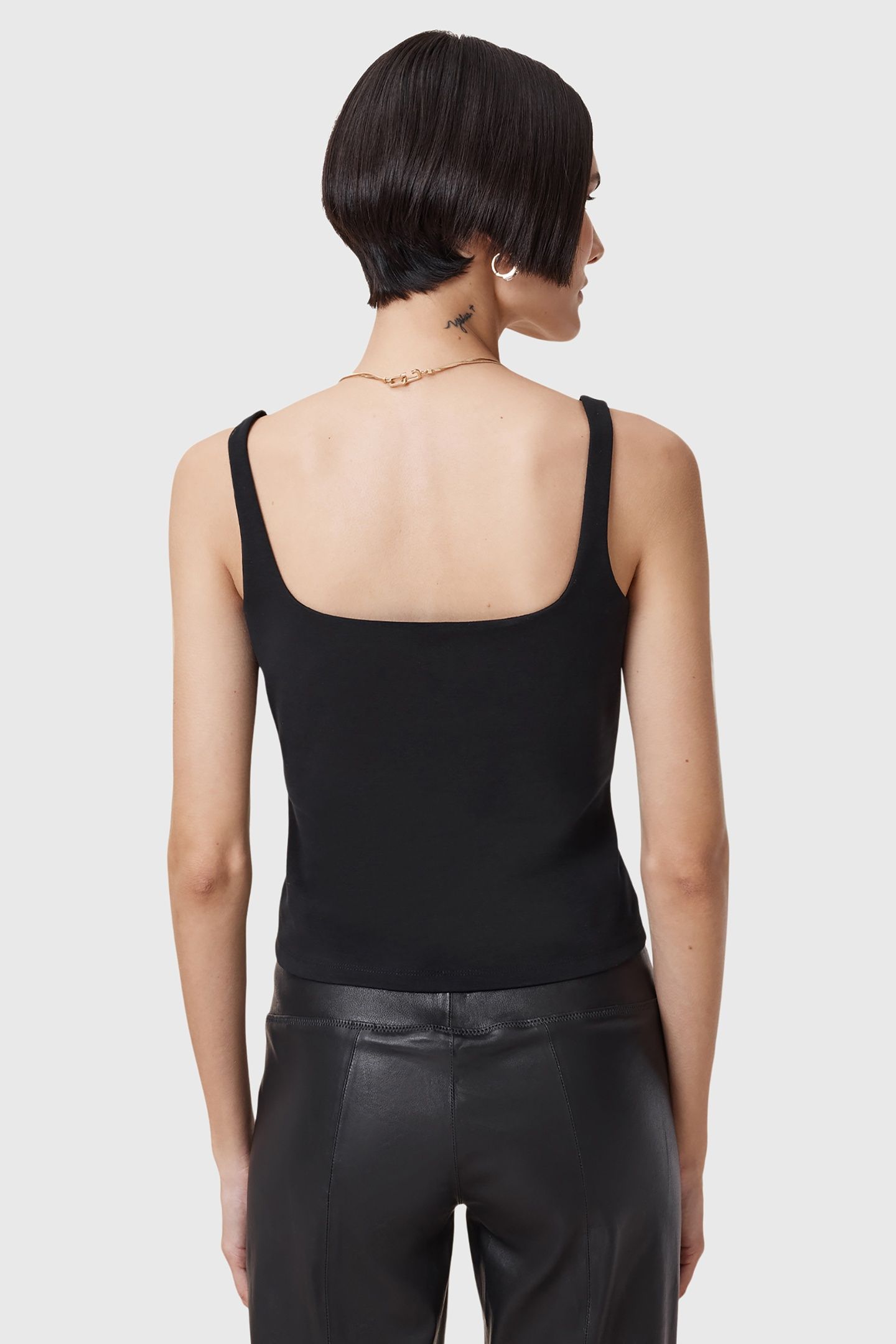 MIO CAMI BLACK 5
