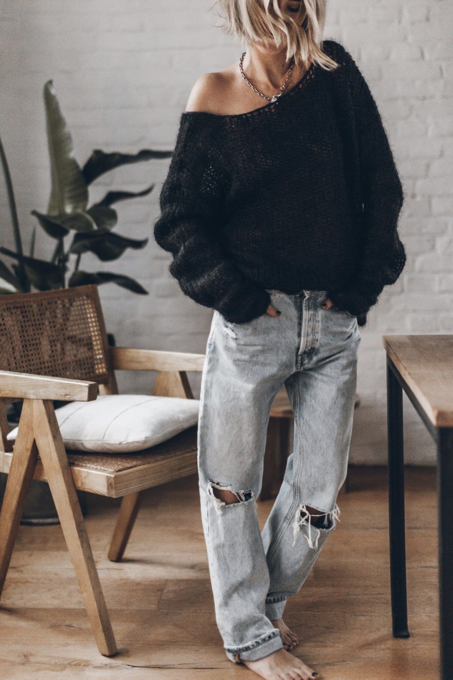 THE BLUE RIPPED RELAXED JEANS BLUE 1