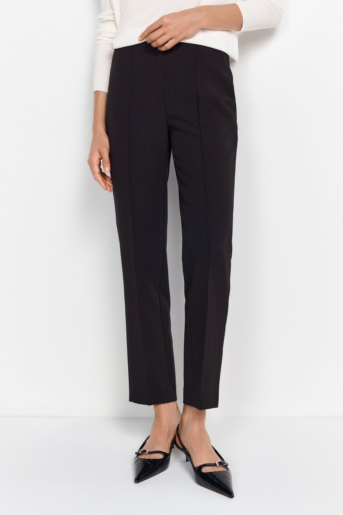 CASUAL PANTS BLACK 2