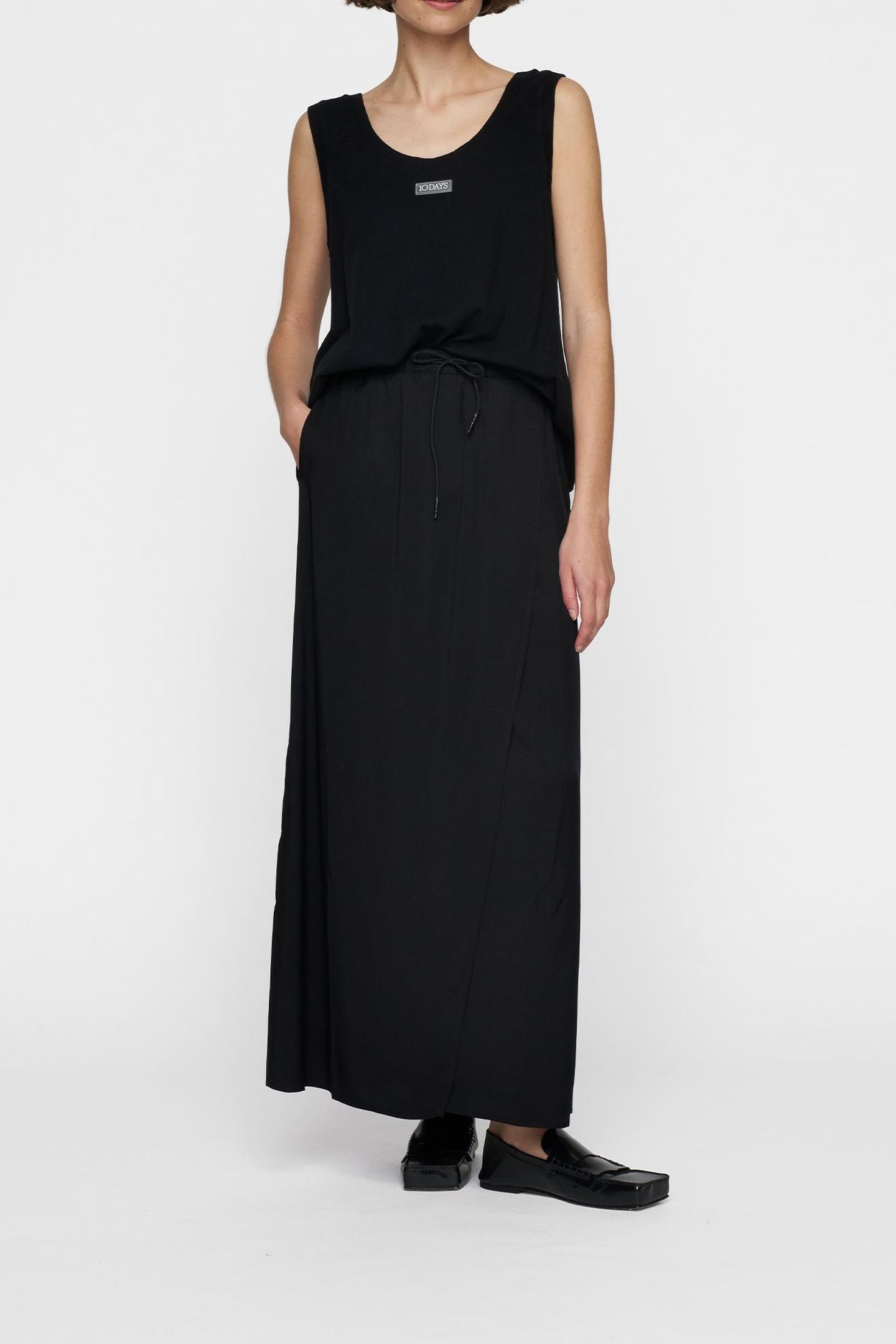 WRAP SKIRT BLACK 1