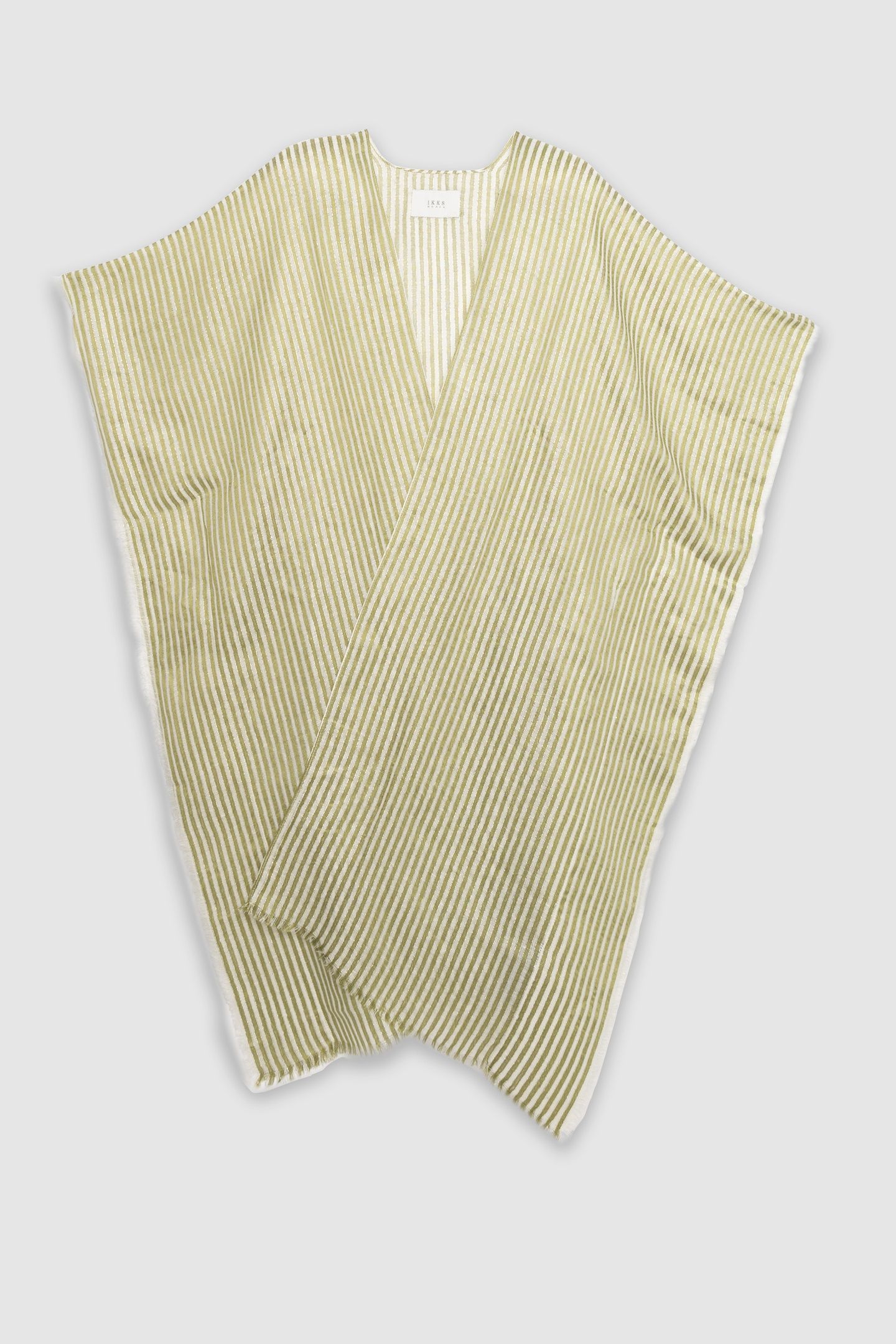 GREEN FRINGED PONCHO WITH SUNLOUNGER STRIPES 2
