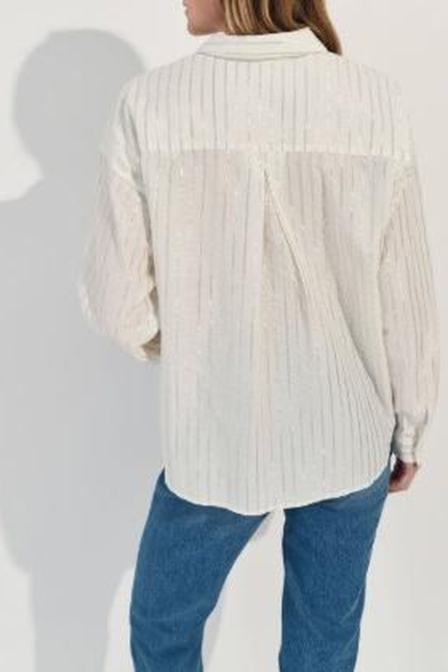 CELESTE - WHITE SHIRT WITH SILVER STRIPE PATTERN 3