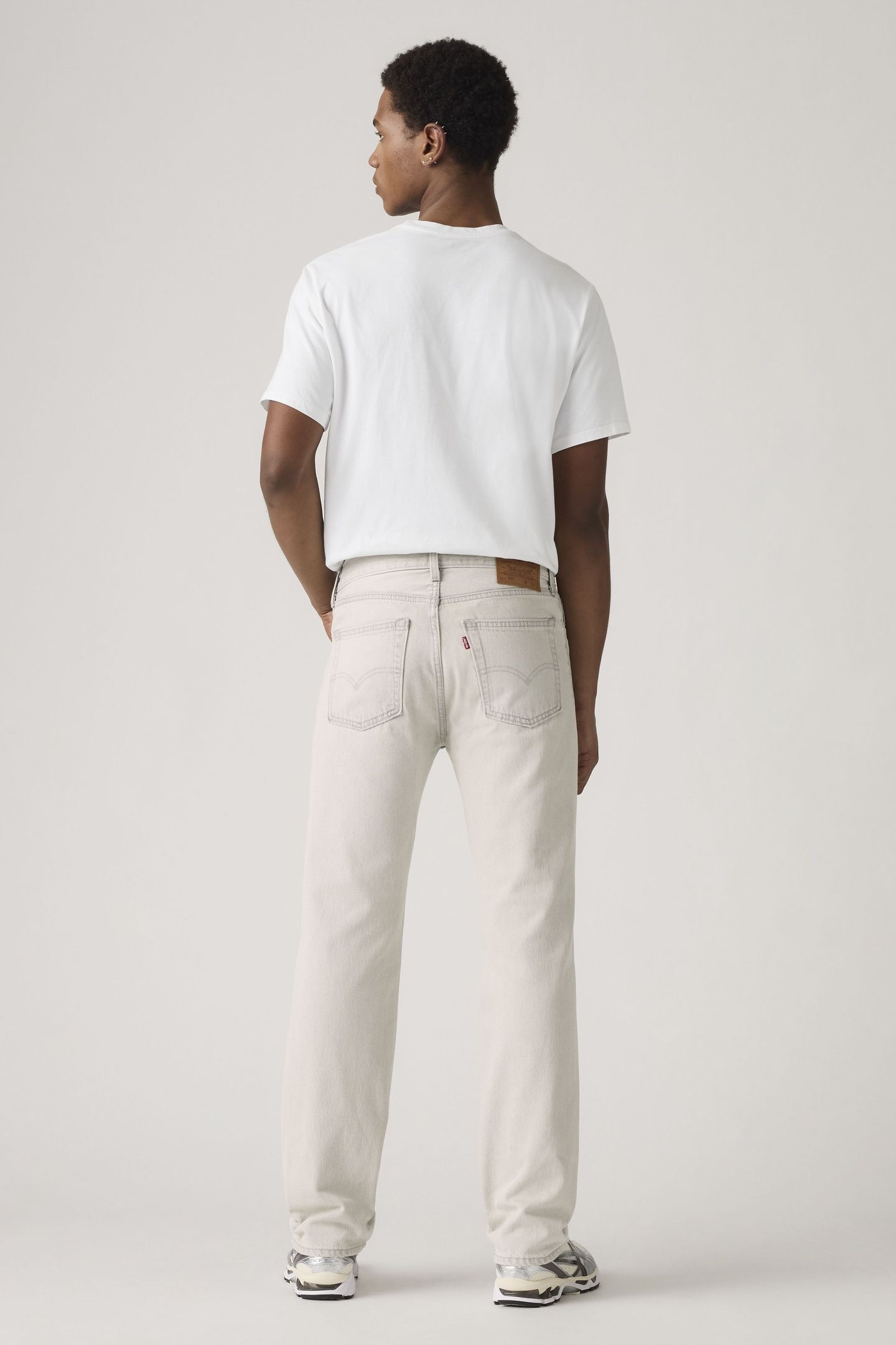 555™ RELAXED STRAIGHT JEANS 4