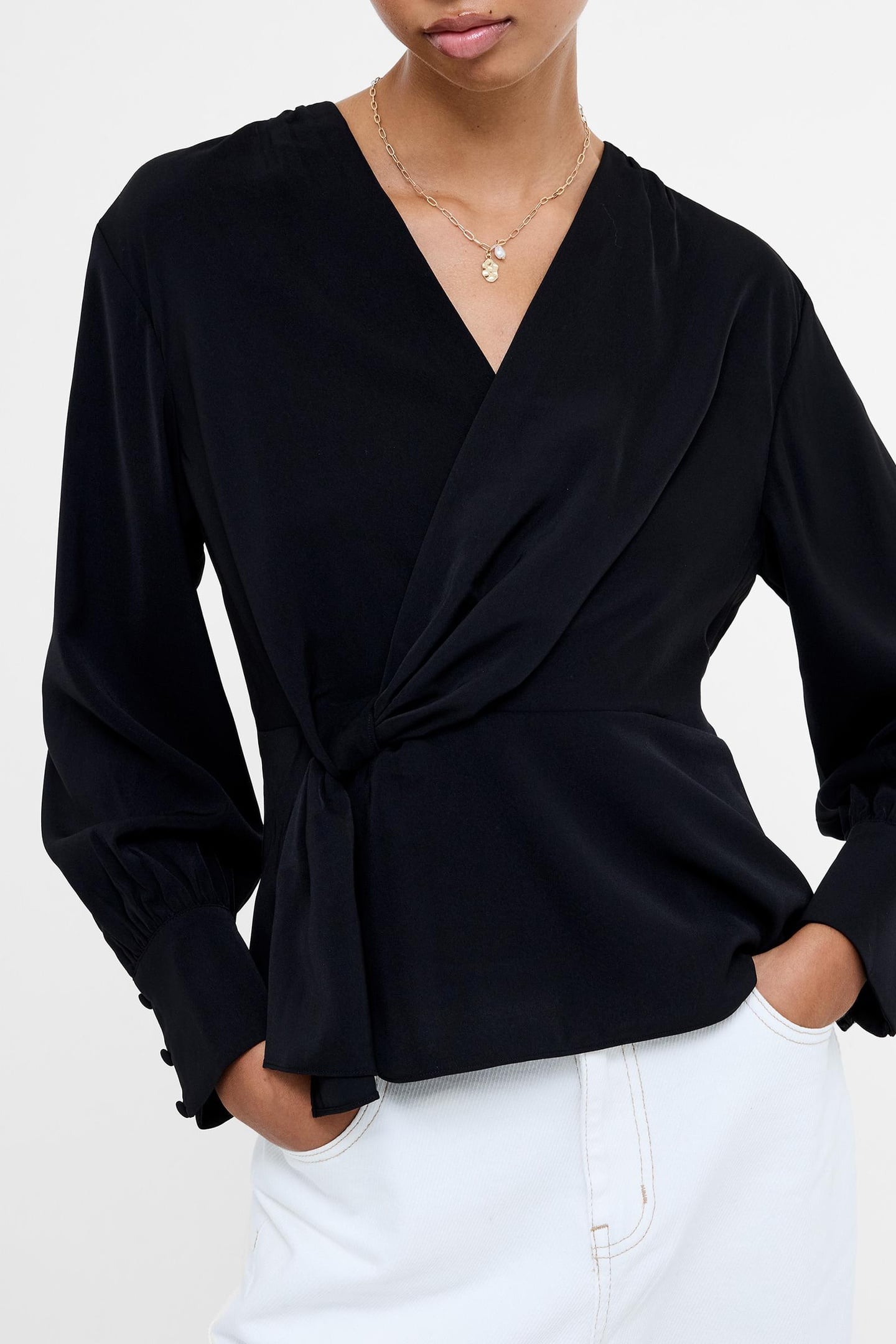 LAUREL CREPE PEPLUM TOP BLACKOUT 1