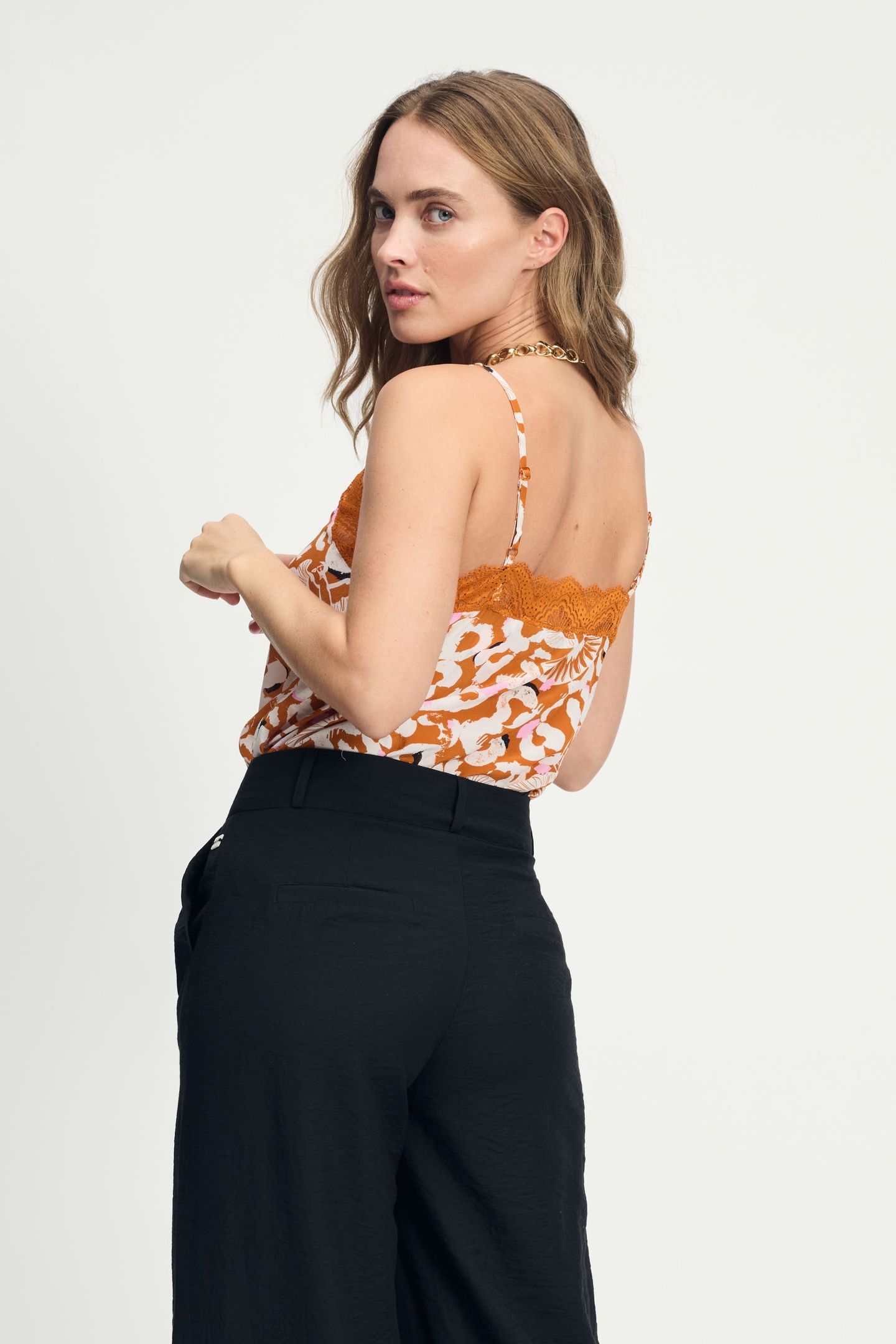 TOP - CAMI ADVENTURE 5